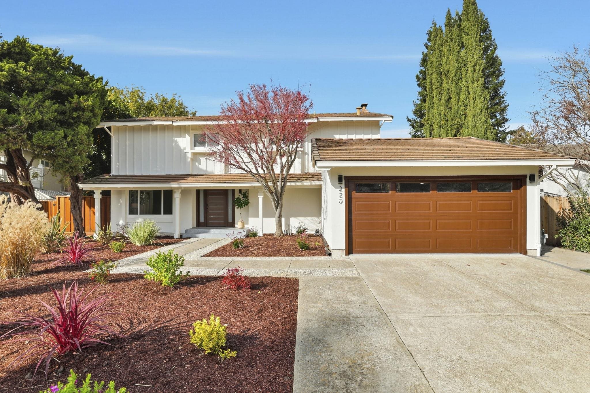 Detail Gallery Image 2 of 39 For 220 Daylight Place, Danville,  CA 94526 - 5 Beds | 2/1 Baths