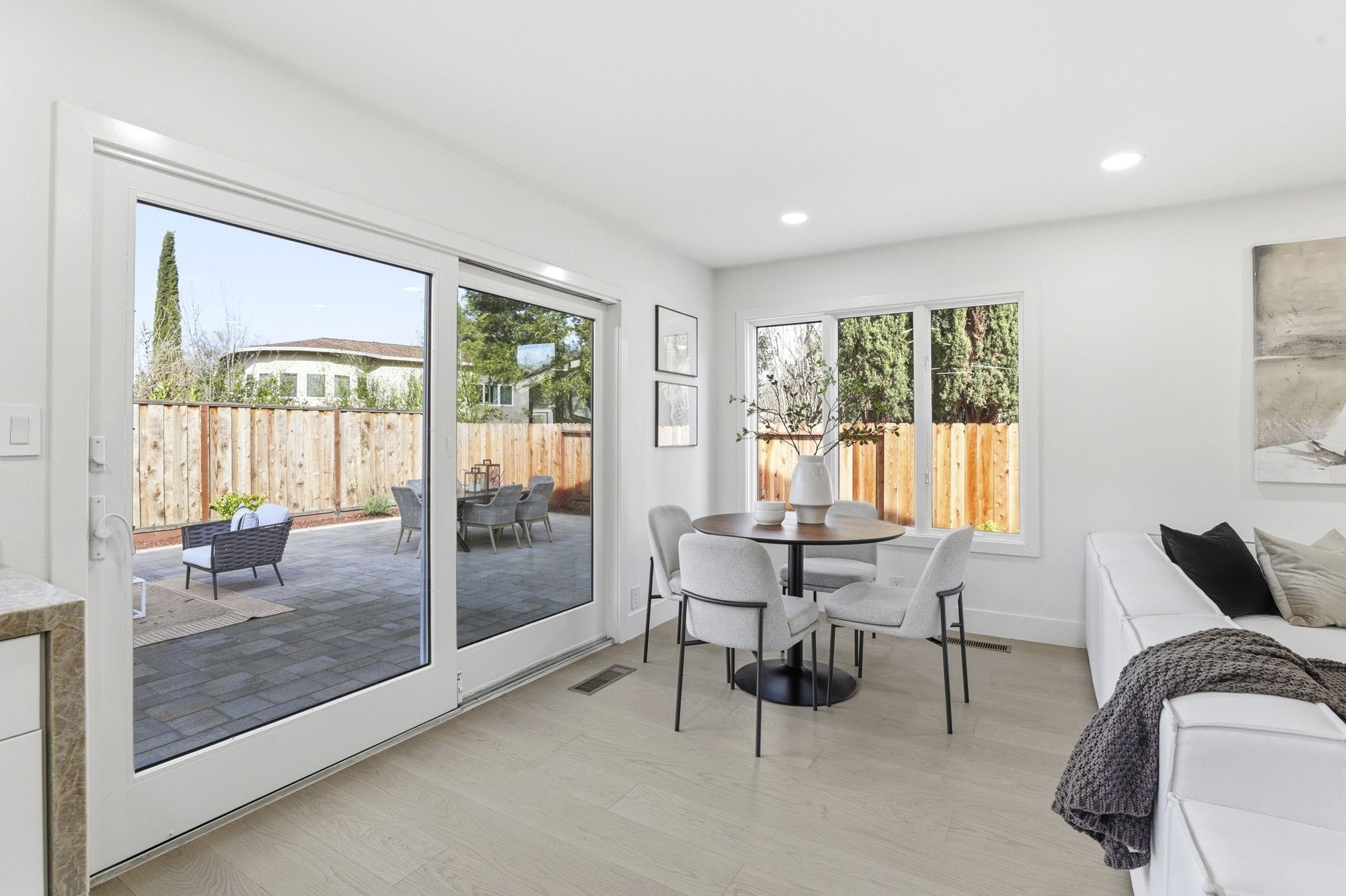 Detail Gallery Image 13 of 39 For 220 Daylight Place, Danville,  CA 94526 - 5 Beds | 2/1 Baths