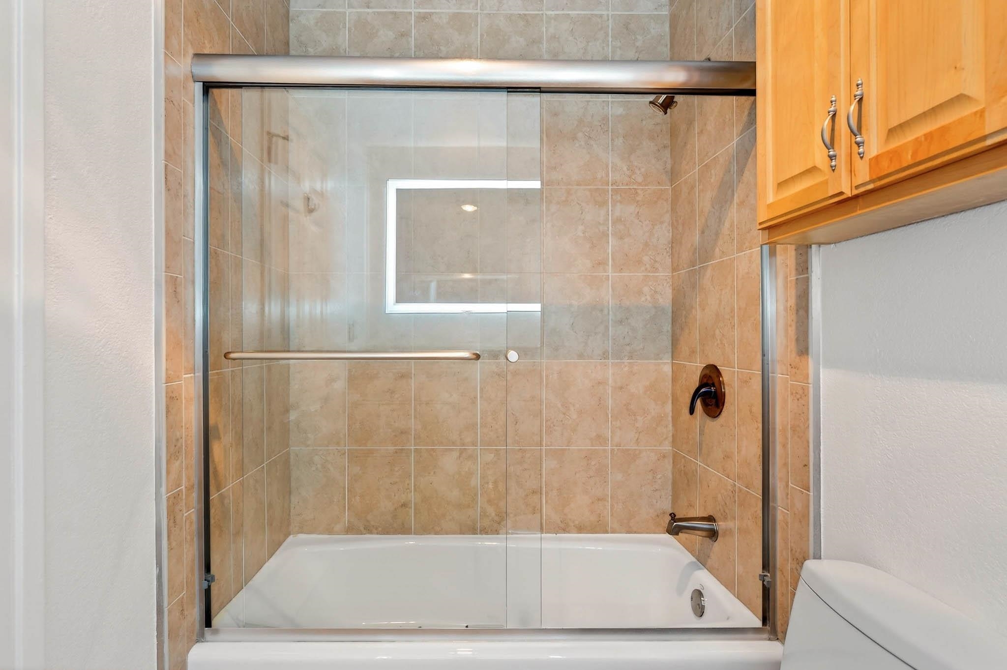 Photo #20: 41121338 Listing: Photo #20