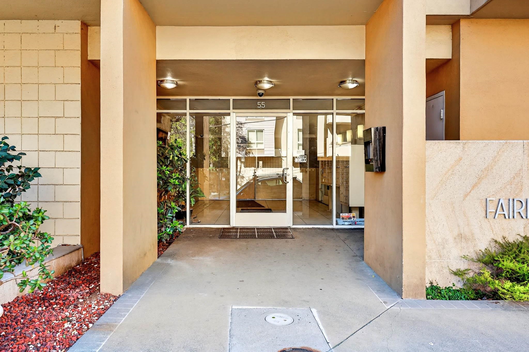 Photo #4: 41121338 Listing: Photo #4