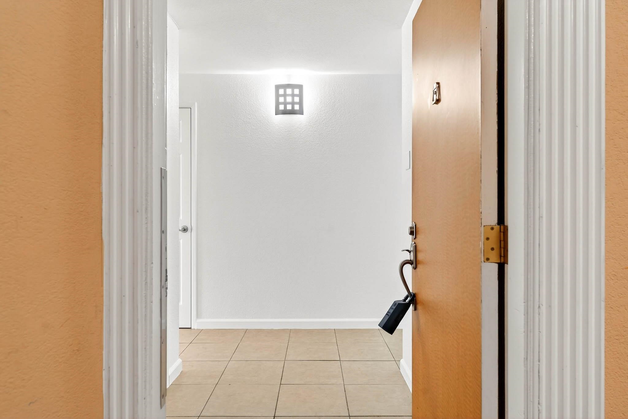 Photo #5: 41121338 Listing: Photo #5