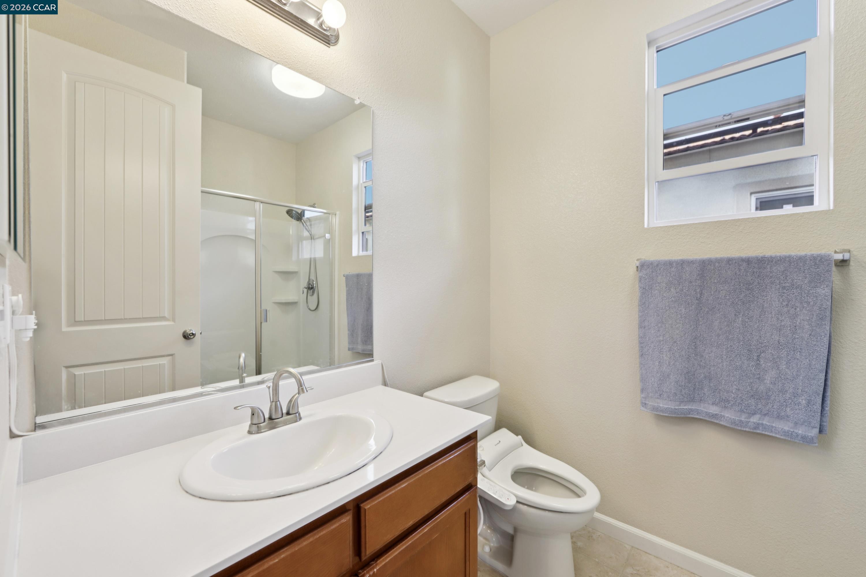 Detail Gallery Image 21 of 60 For 1078 Santa Lucia Dr, Pittsburg,  CA 94565 - 5 Beds | 3 Baths