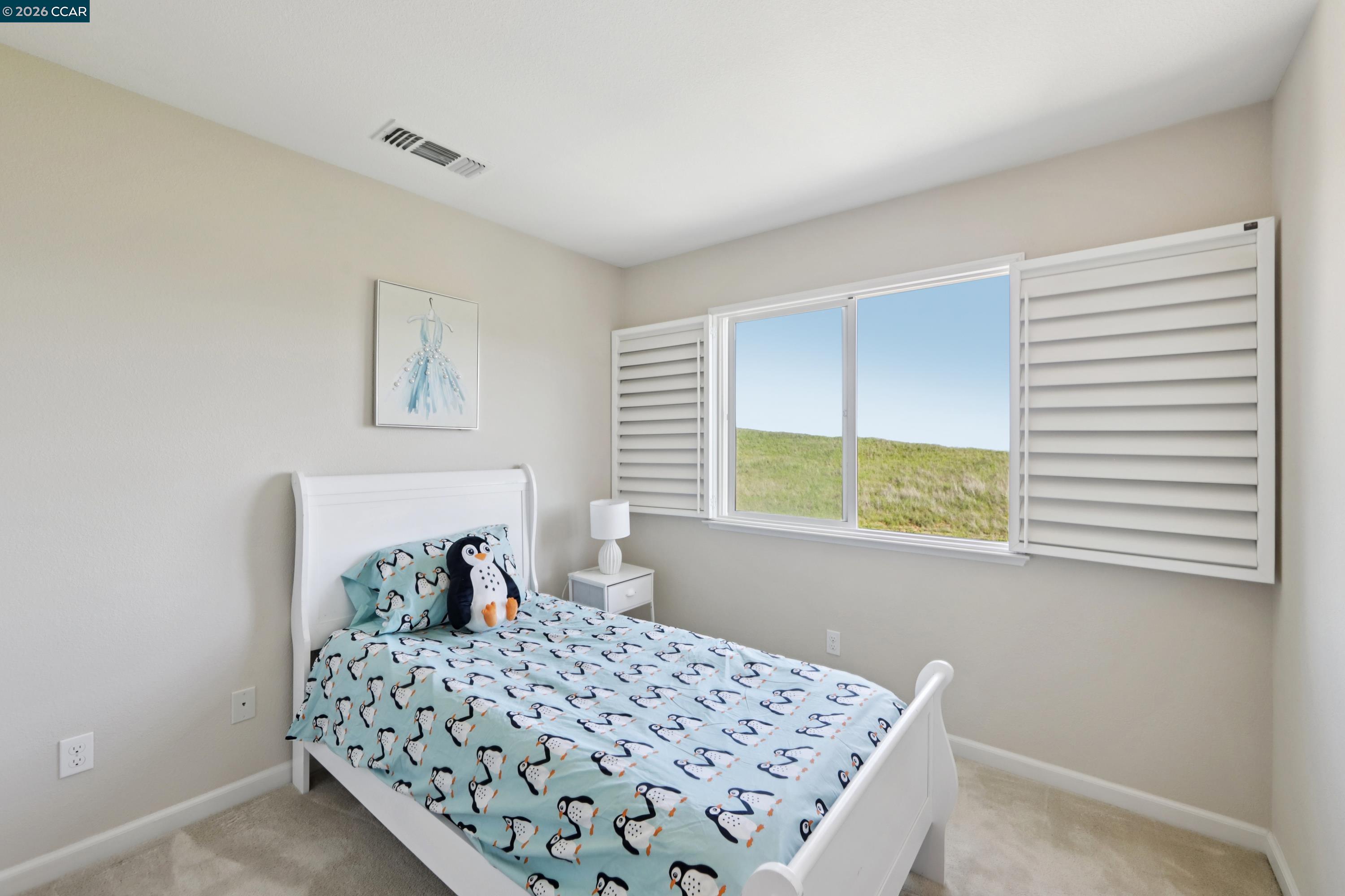 Detail Gallery Image 33 of 60 For 1078 Santa Lucia Dr, Pittsburg,  CA 94565 - 5 Beds | 3 Baths