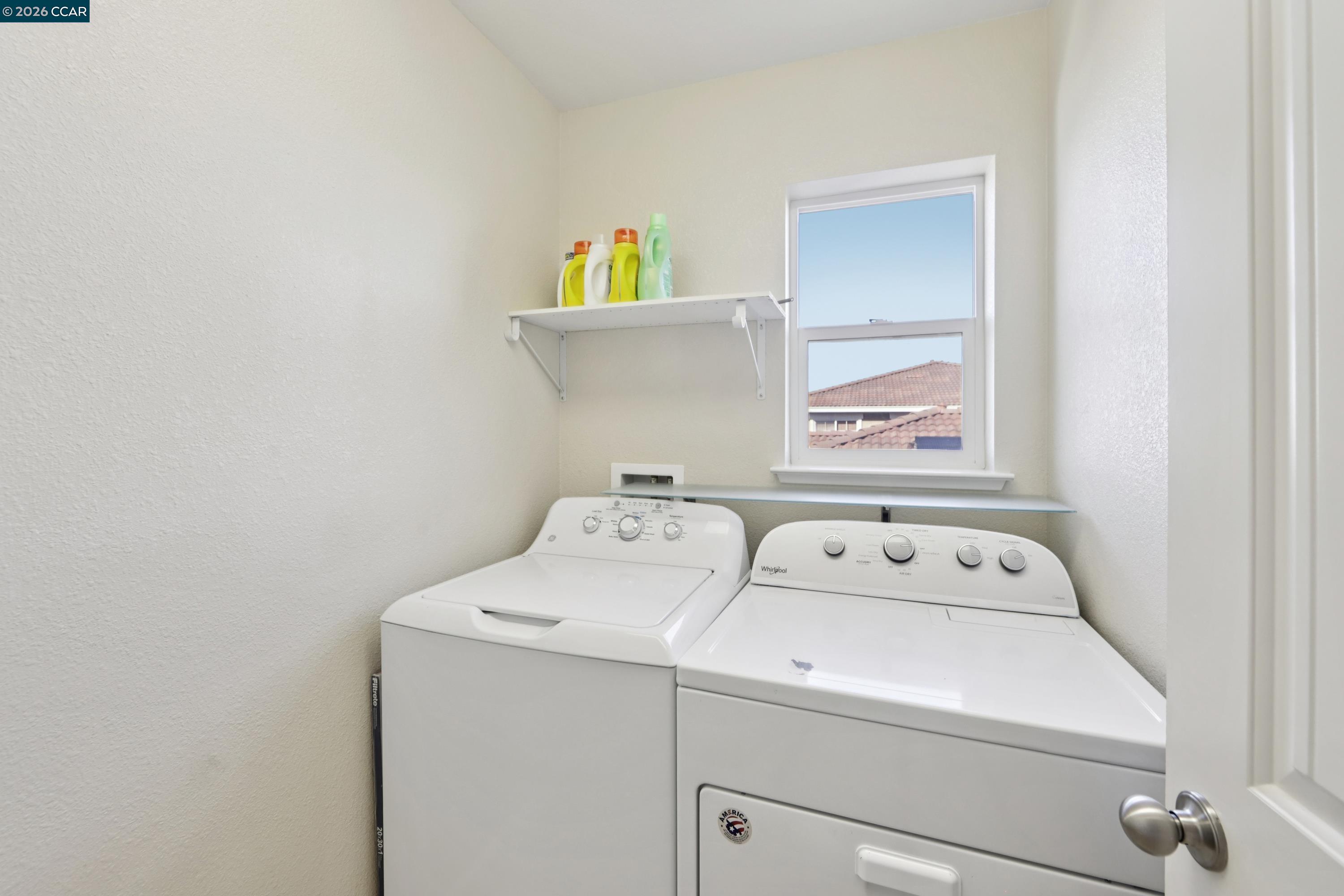 Detail Gallery Image 37 of 60 For 1078 Santa Lucia Dr, Pittsburg,  CA 94565 - 5 Beds | 3 Baths