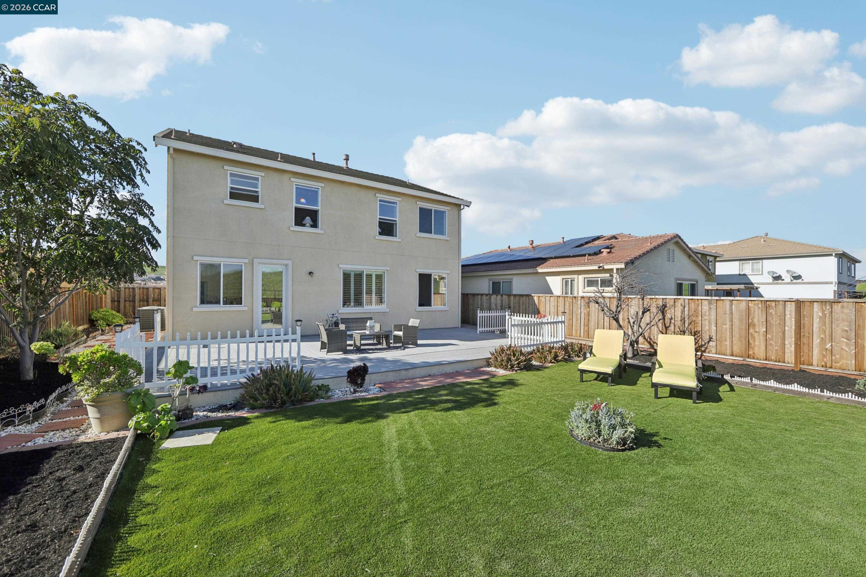 Detail Gallery Image 47 of 60 For 1078 Santa Lucia Dr, Pittsburg,  CA 94565 - 5 Beds | 3 Baths