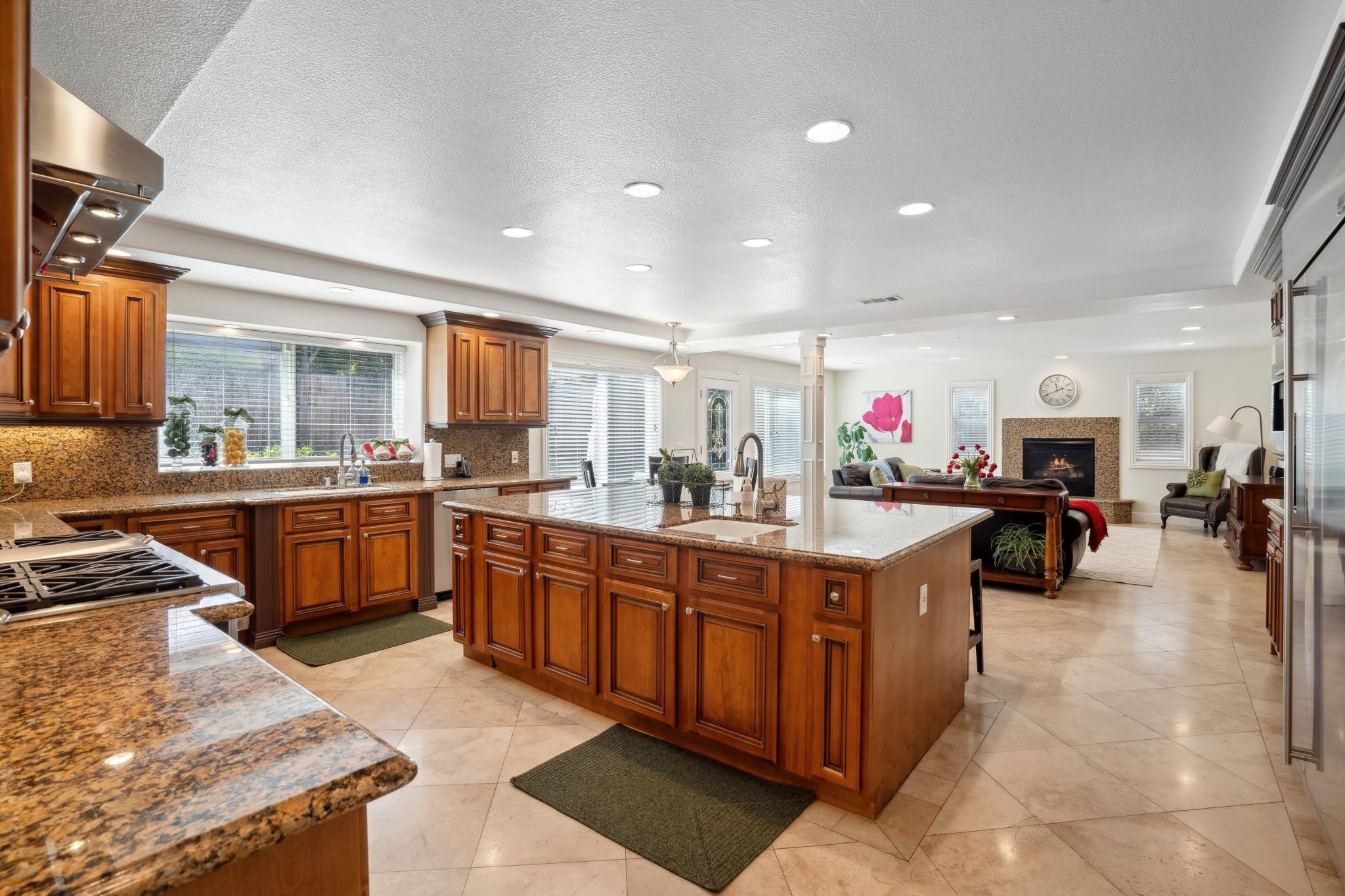 367 Mt Washington Way, Clayton, CA, 94517