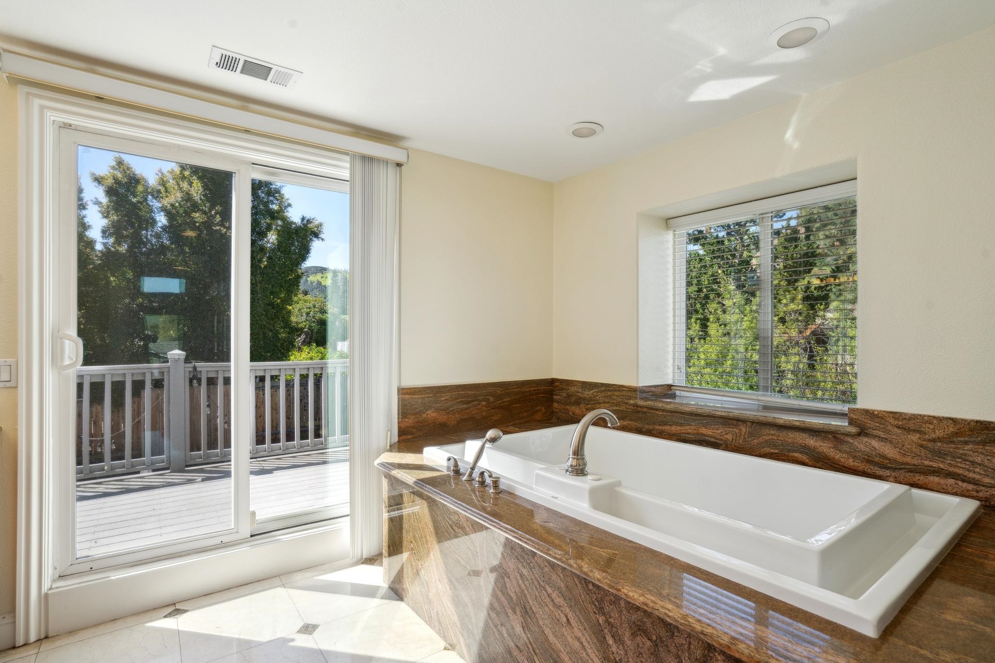 367 Mt Washington Way, Clayton, CA, 94517