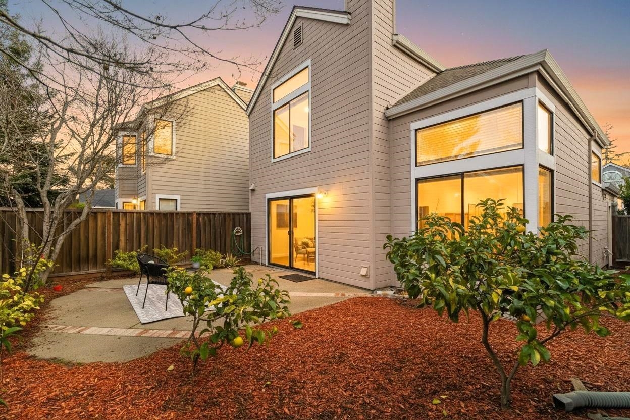 Detail Gallery Image 20 of 29 For 35 Leonard Ct, Alameda,  CA 94502 - 2 Beds | 2/1 Baths