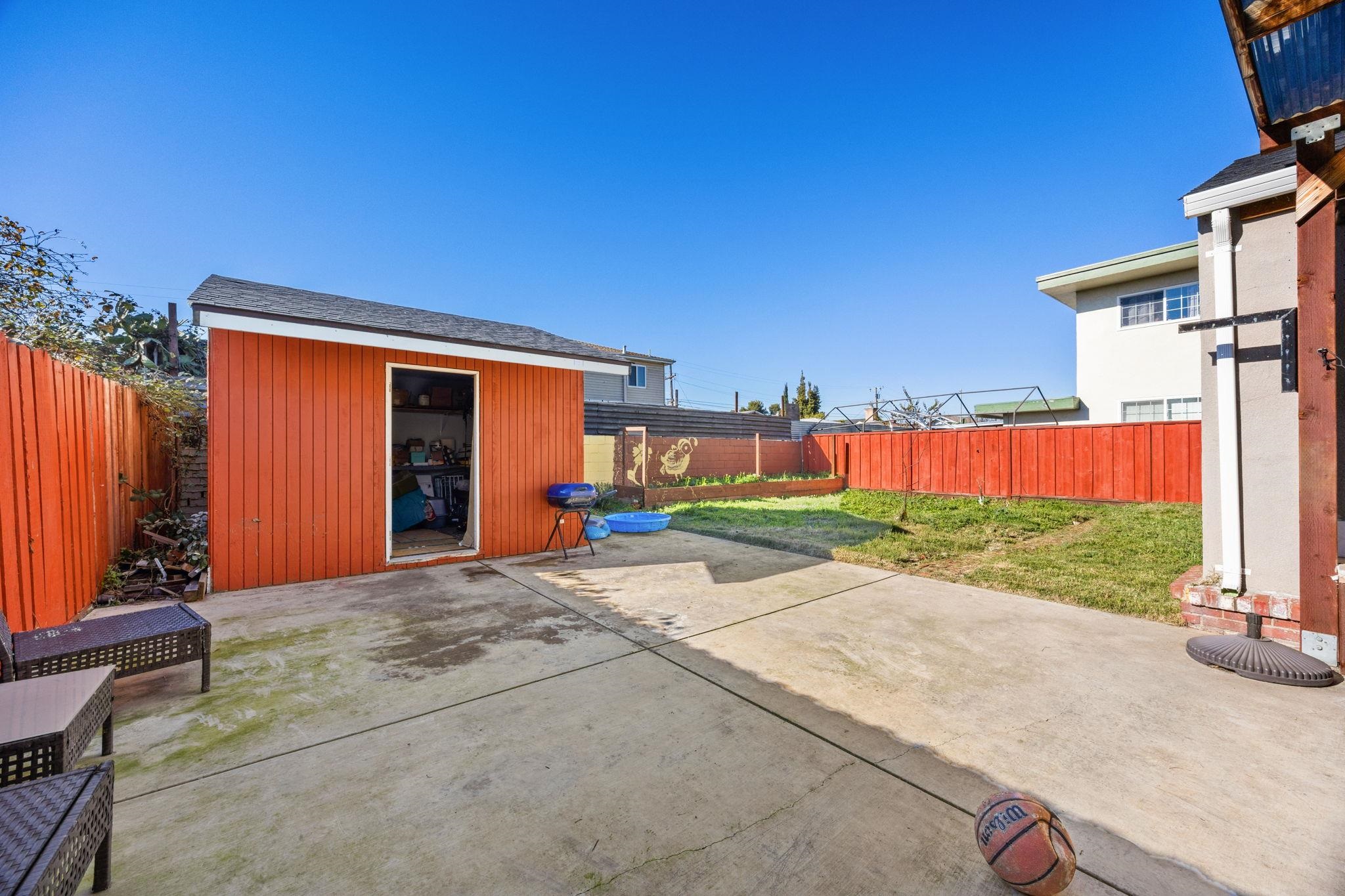 7447 Lockwood St, Oakland CA 94621 — photo 17