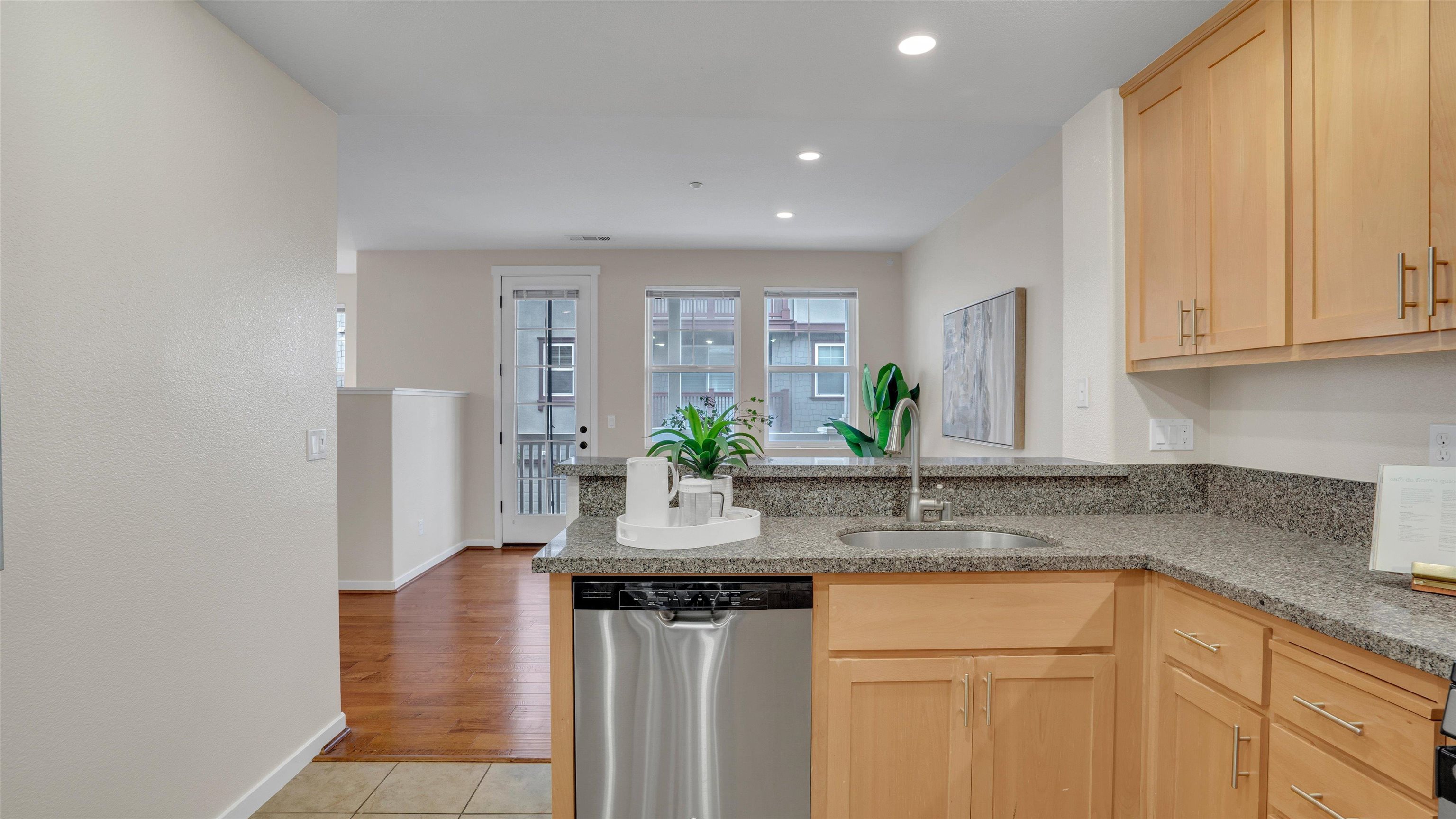 Photo #8: 41121360 Listing: Photo #8