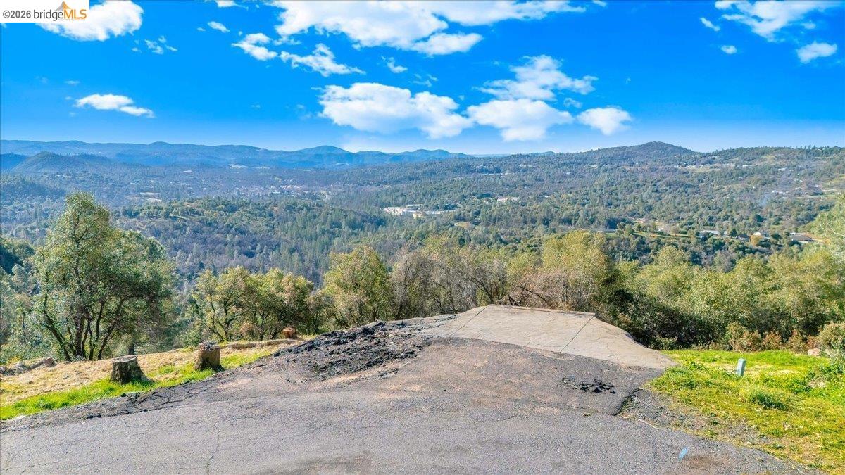 18835 Evergreen DR, Tuolumne CA 95379 — photo 9