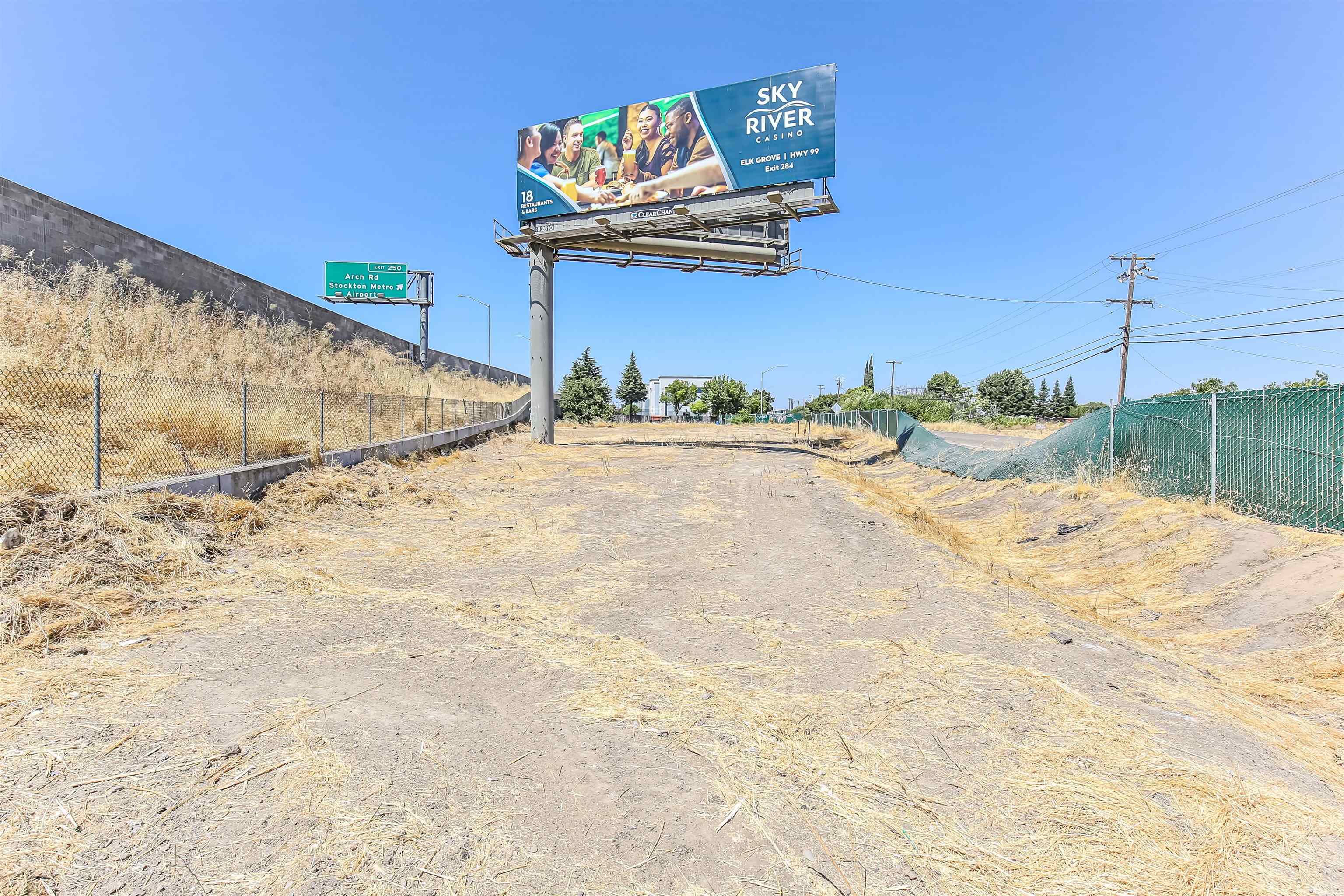 5133 S St Rt 99 W Frontage Rd, Stockton CA 95212 — photo 17