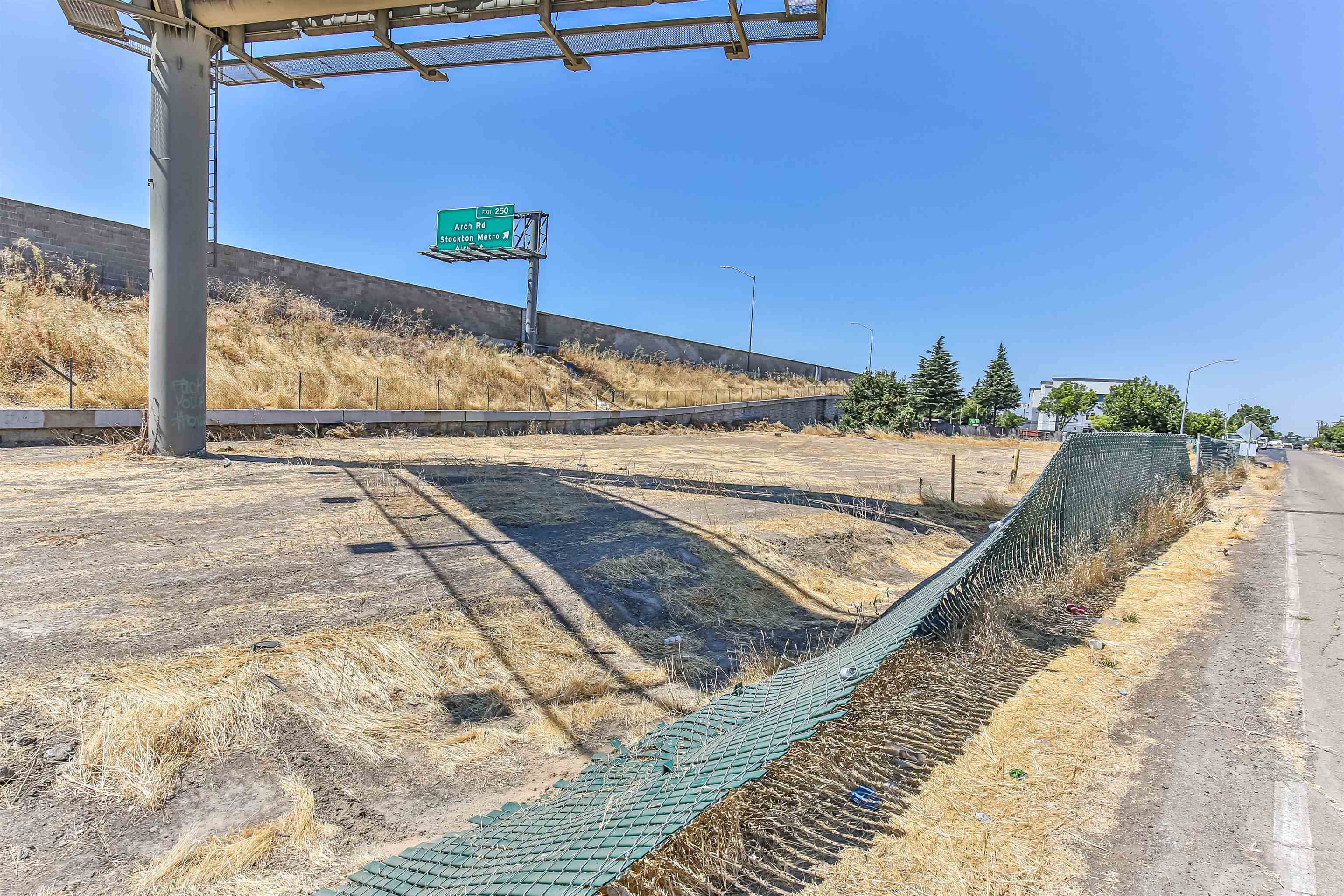 5133 S St Rt 99 W Frontage Rd, Stockton CA 95212 — photo 25