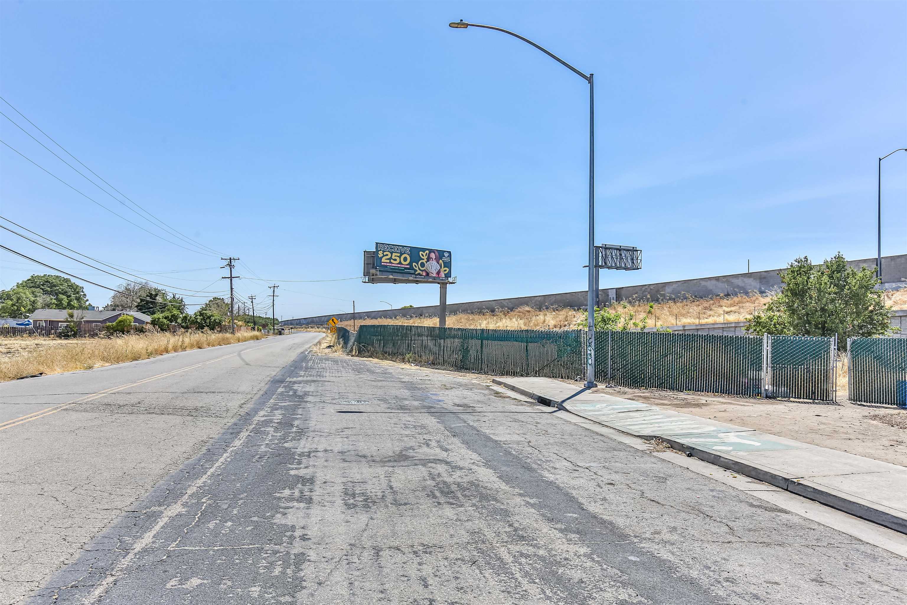 5133 S St Rt 99 W Frontage Rd, Stockton CA 95212 — photo 4