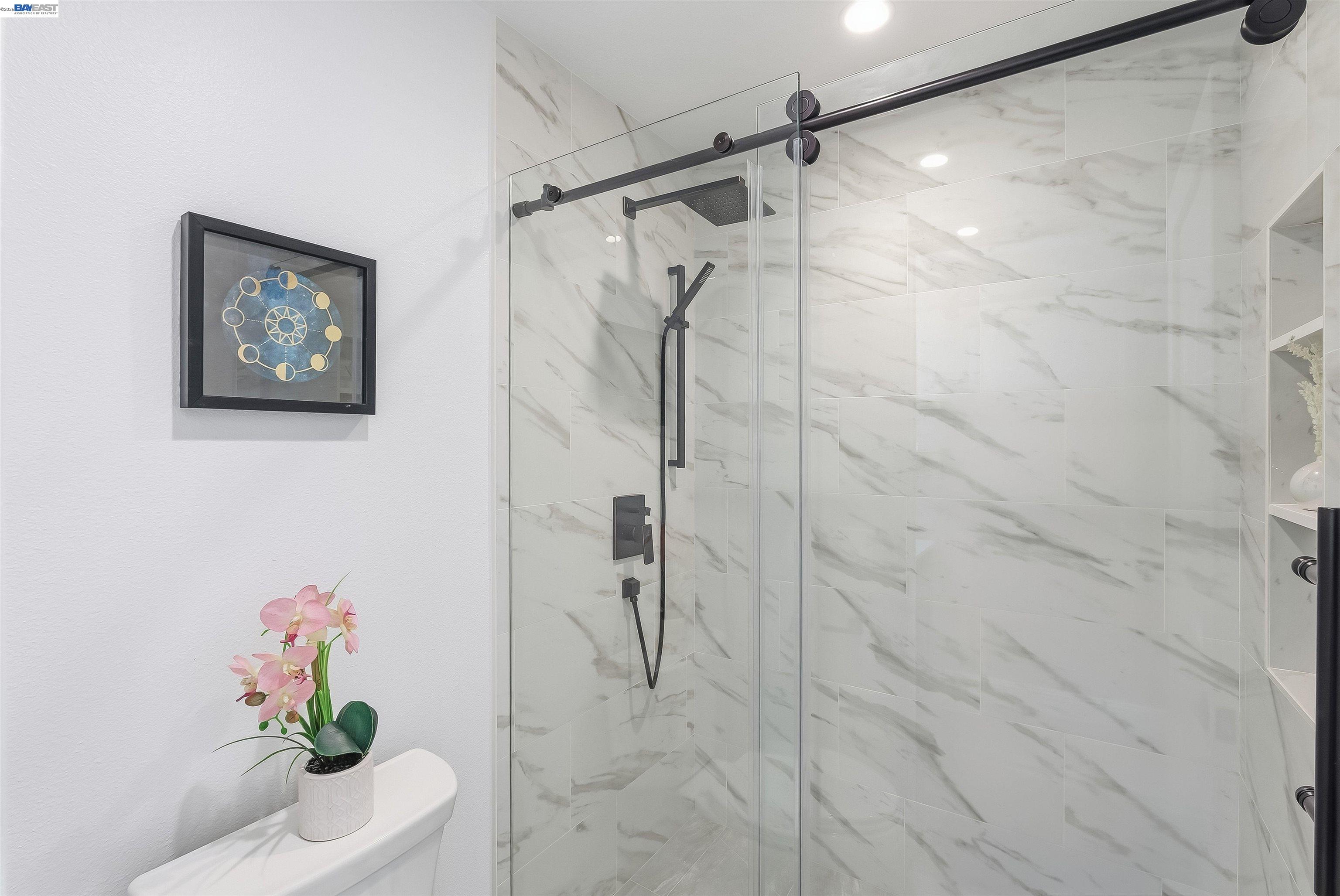 Photo #25: 41121378 Listing: Photo #25