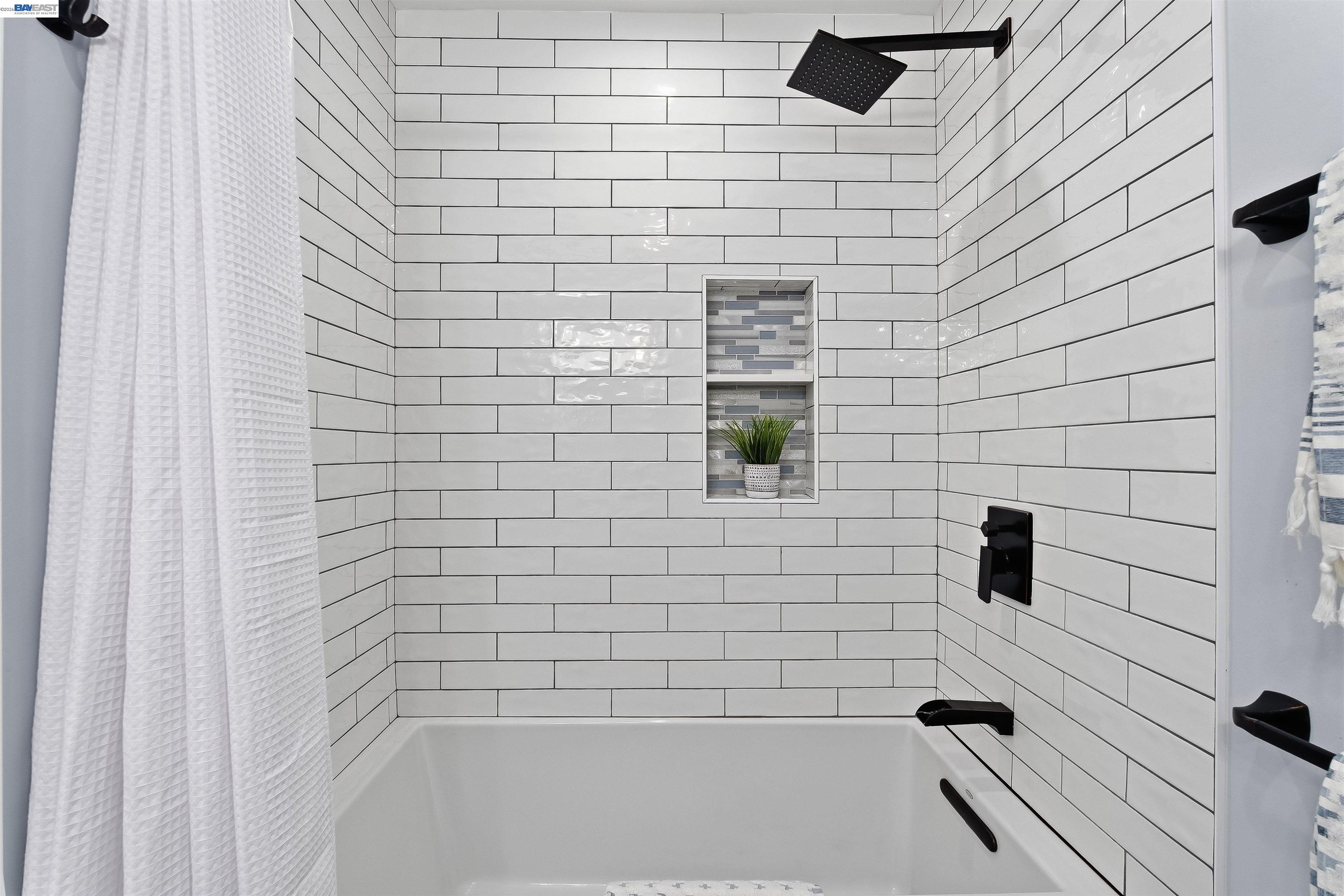 Photo #29: 41121378 Listing: Photo #29