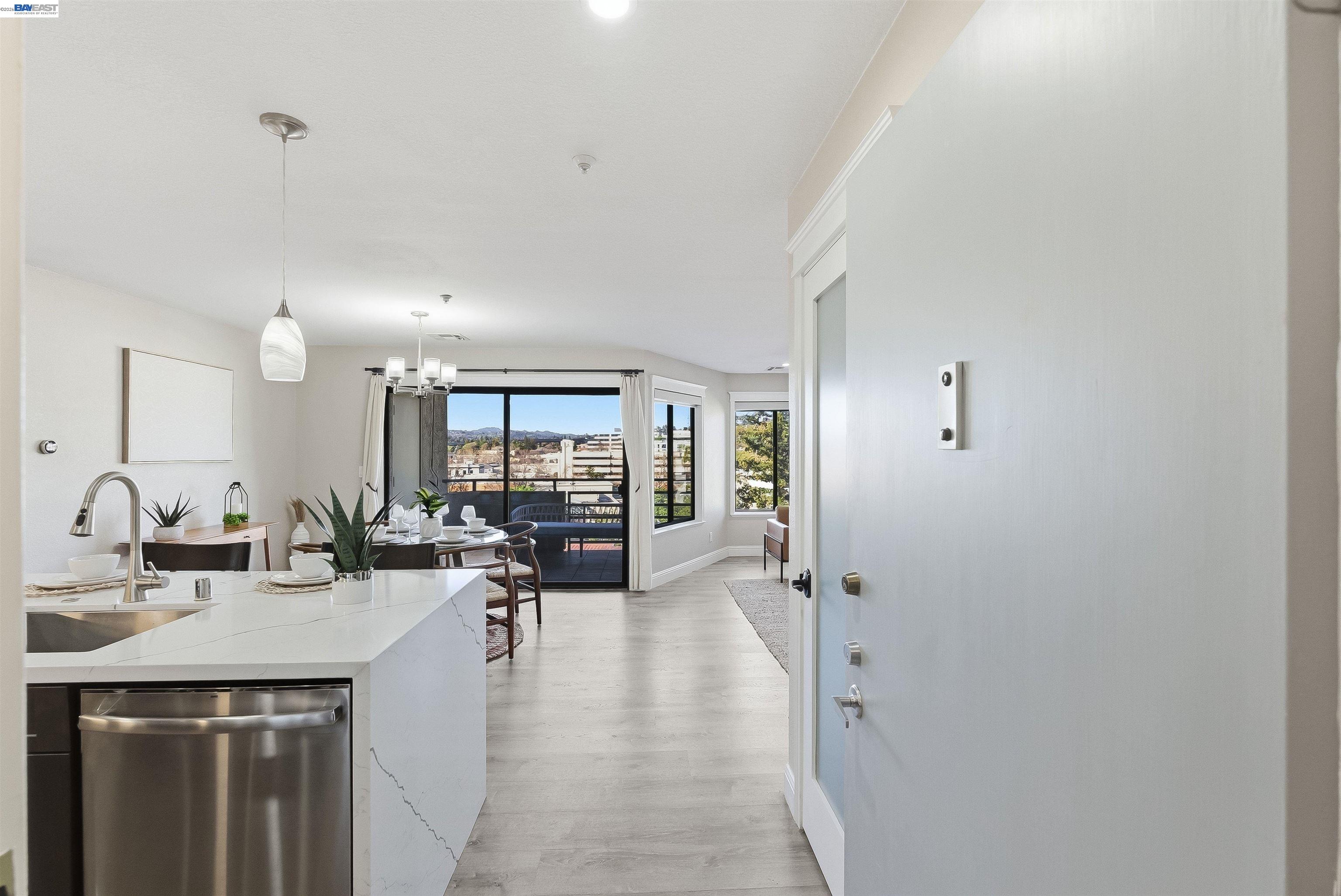 Photo #6: 41121378 Listing: Photo #6