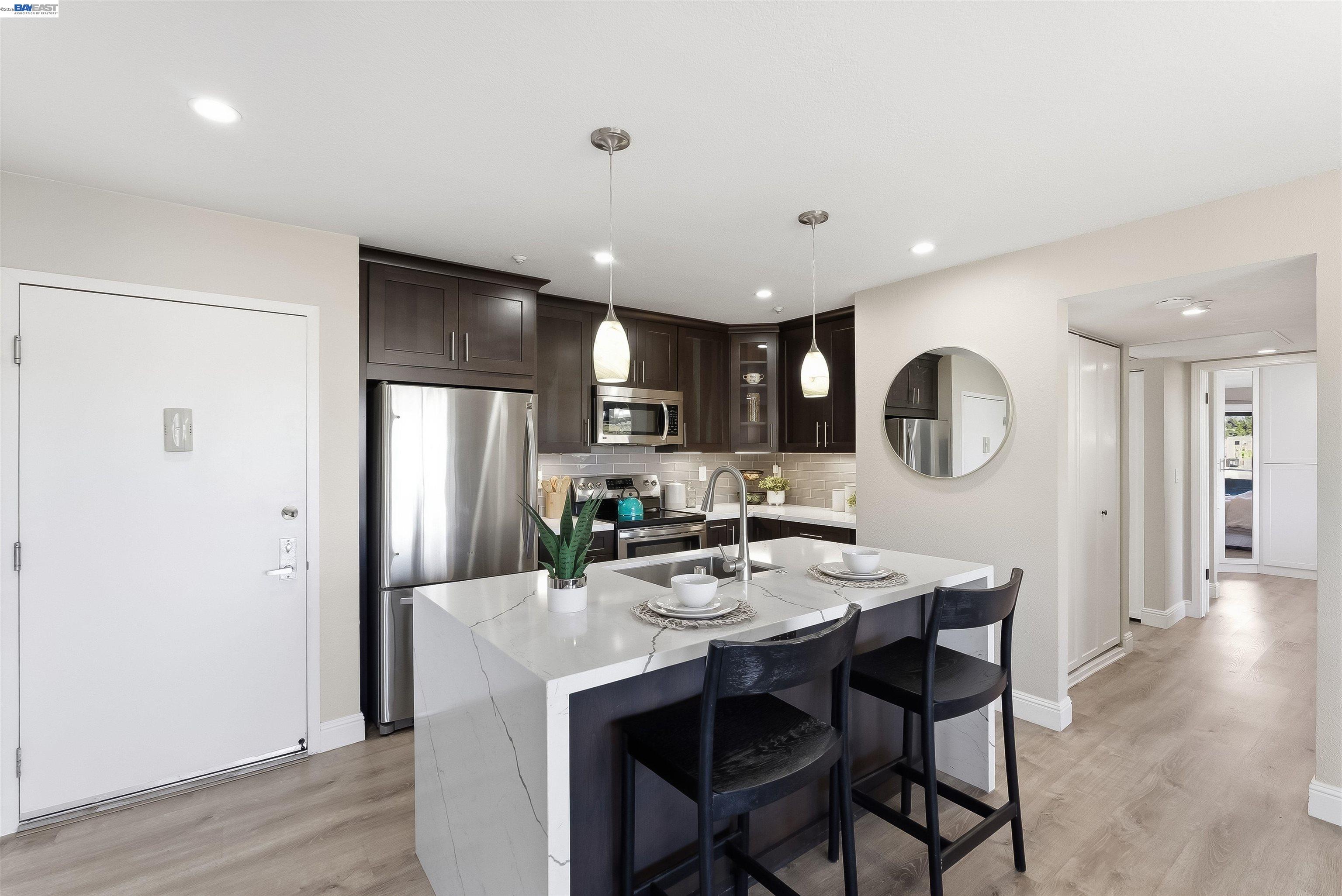 Photo #8: 41121378 Listing: Photo #8