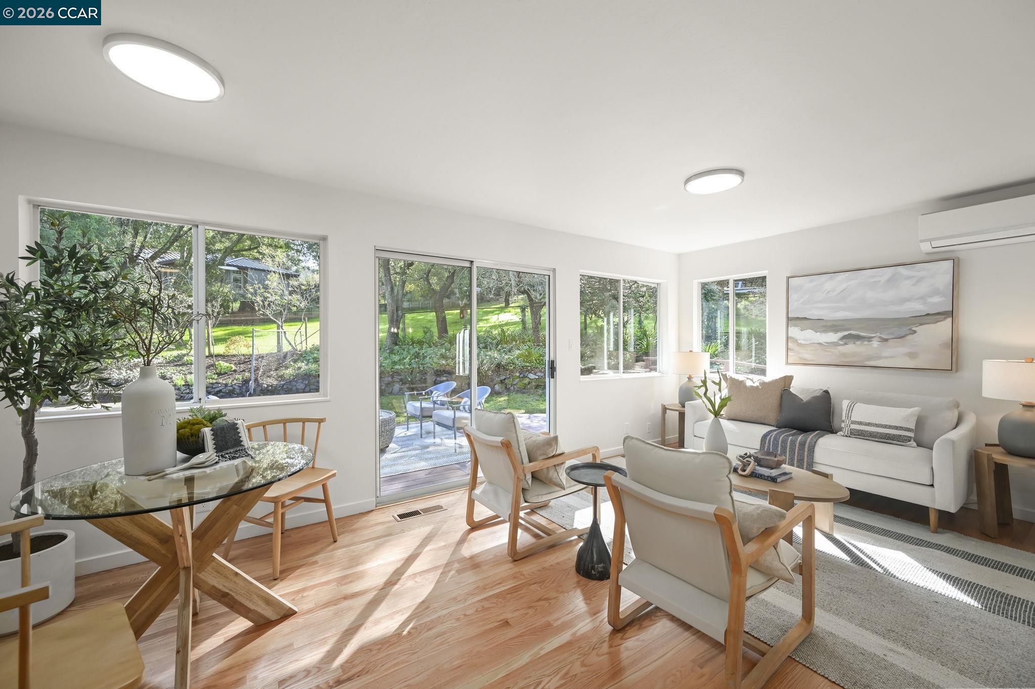 Detail Gallery Image 11 of 37 For 700 Miner, Orinda,  CA 94563 - 3 Beds | 2 Baths