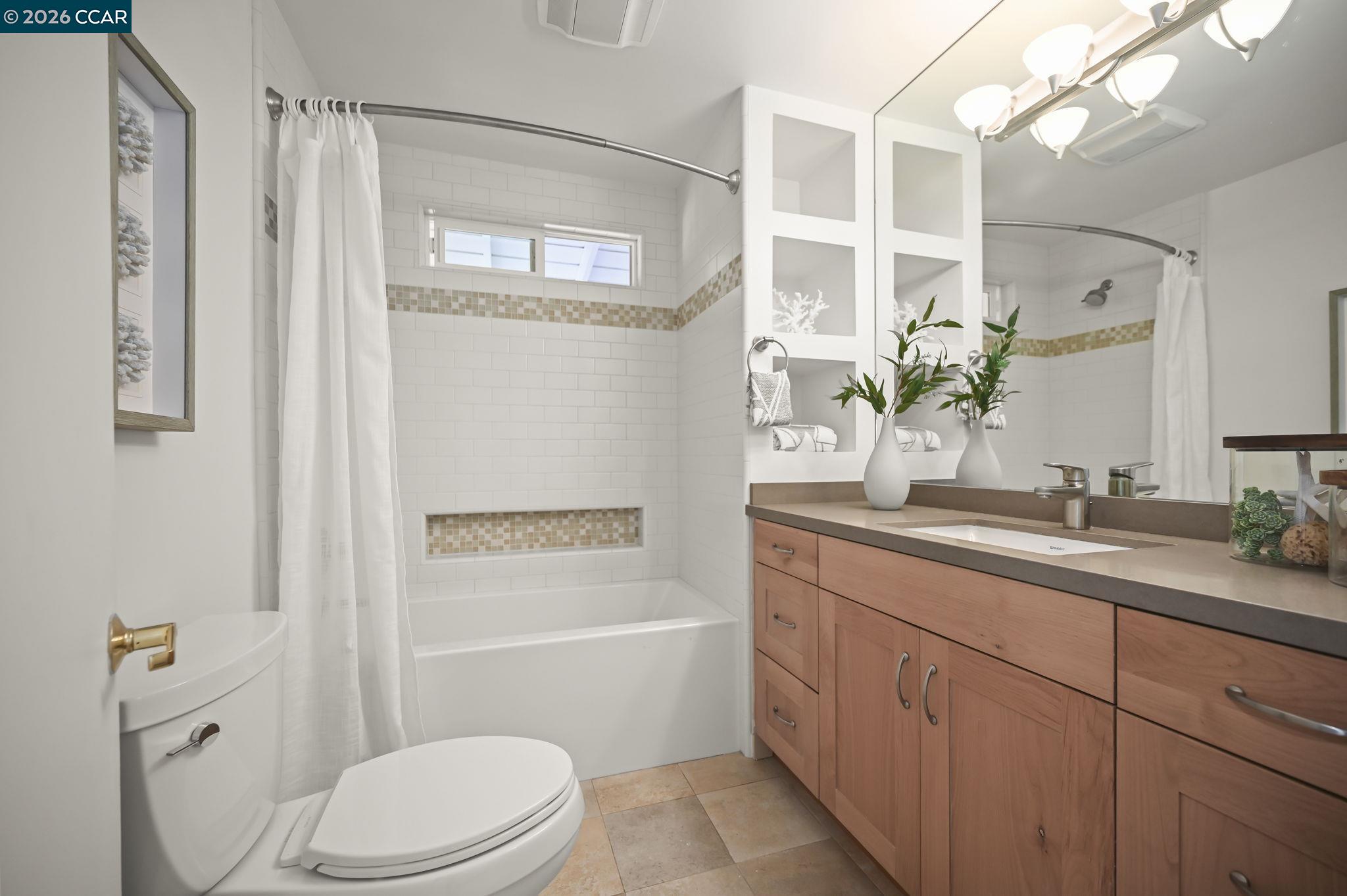 Detail Gallery Image 17 of 37 For 700 Miner, Orinda,  CA 94563 - 3 Beds | 2 Baths