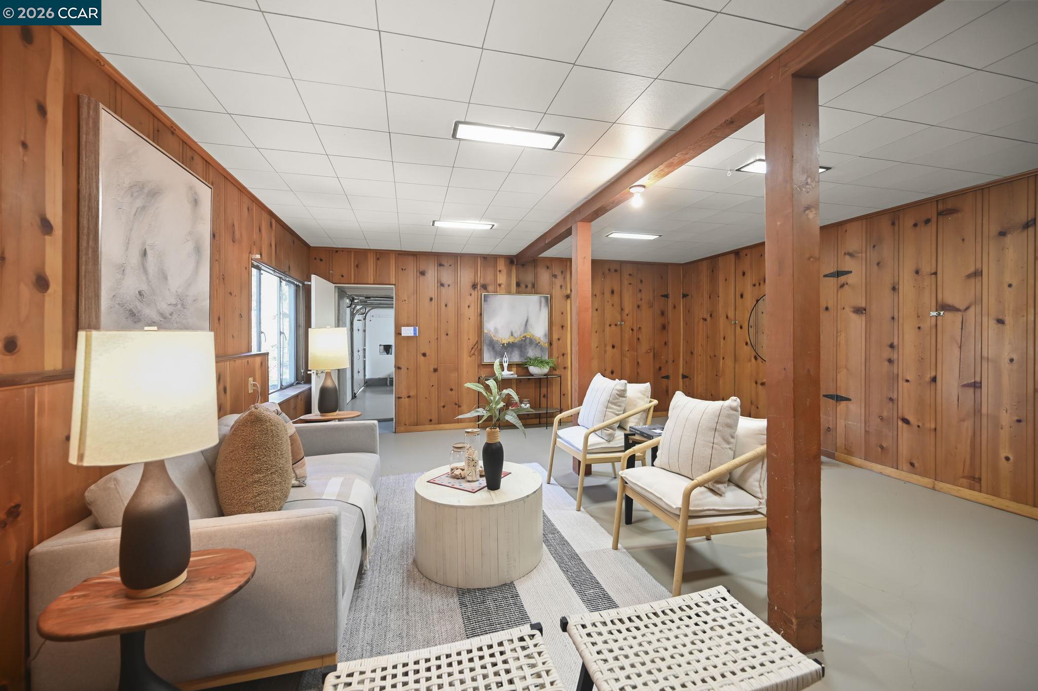 Detail Gallery Image 25 of 37 For 700 Miner, Orinda,  CA 94563 - 3 Beds | 2 Baths