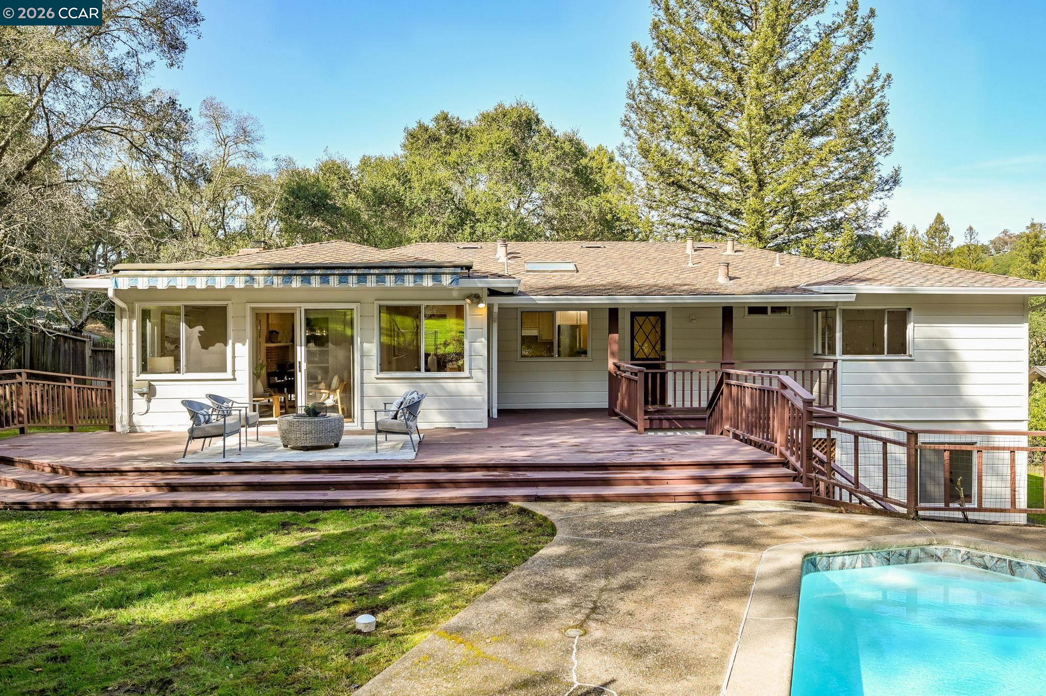 Detail Gallery Image 27 of 37 For 700 Miner, Orinda,  CA 94563 - 3 Beds | 2 Baths