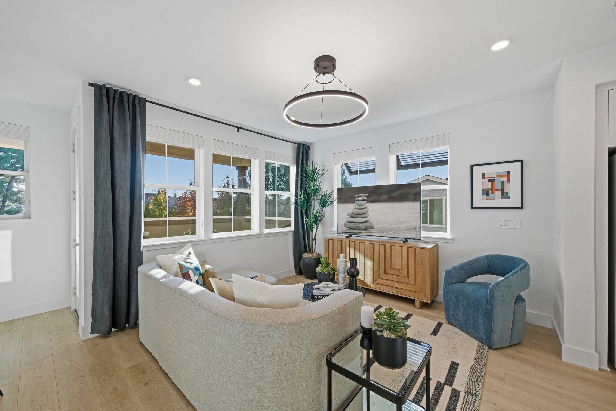 Detail Gallery Image 4 of 23 For 4560 Dolcetto Common, Livermore,  CA 94551 - 2 Beds | 2/1 Baths