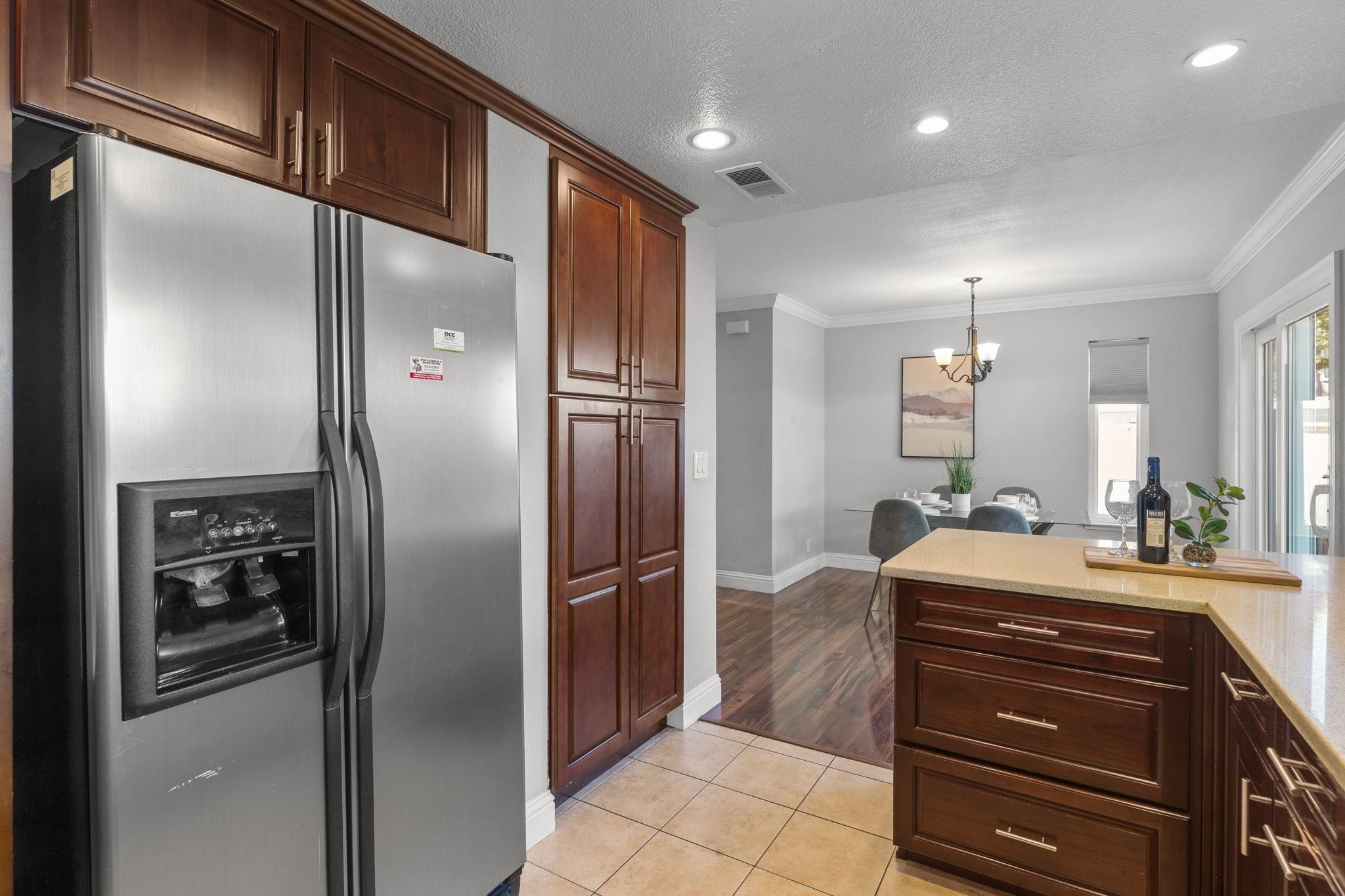 Detail Gallery Image 13 of 43 For 3833 Burton Cmn, Fremont,  CA 94536 - 3 Beds | 2/1 Baths