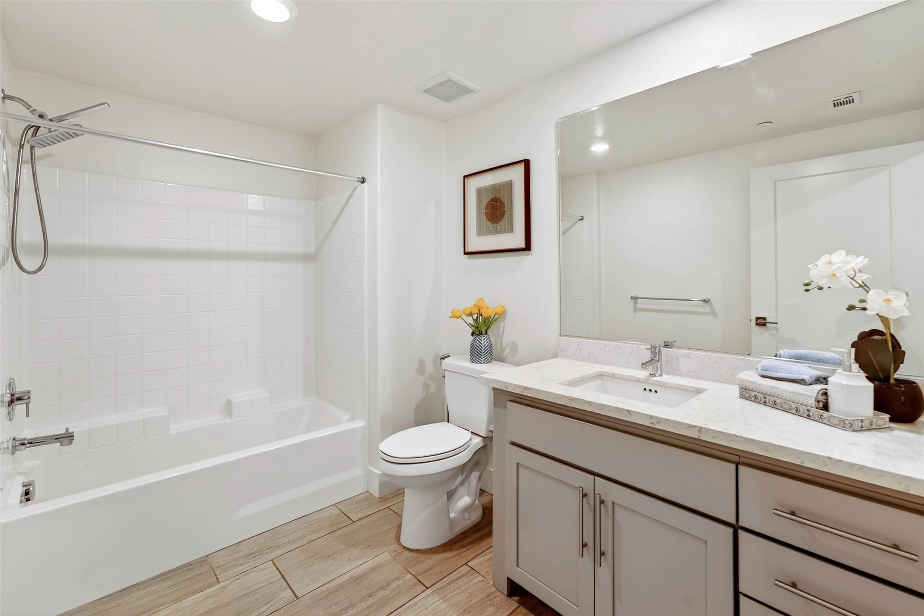 Detail Gallery Image 22 of 50 For 430 Montague Expy #20,  Milpitas,  CA 95035 - 3 Beds | 2/1 Baths