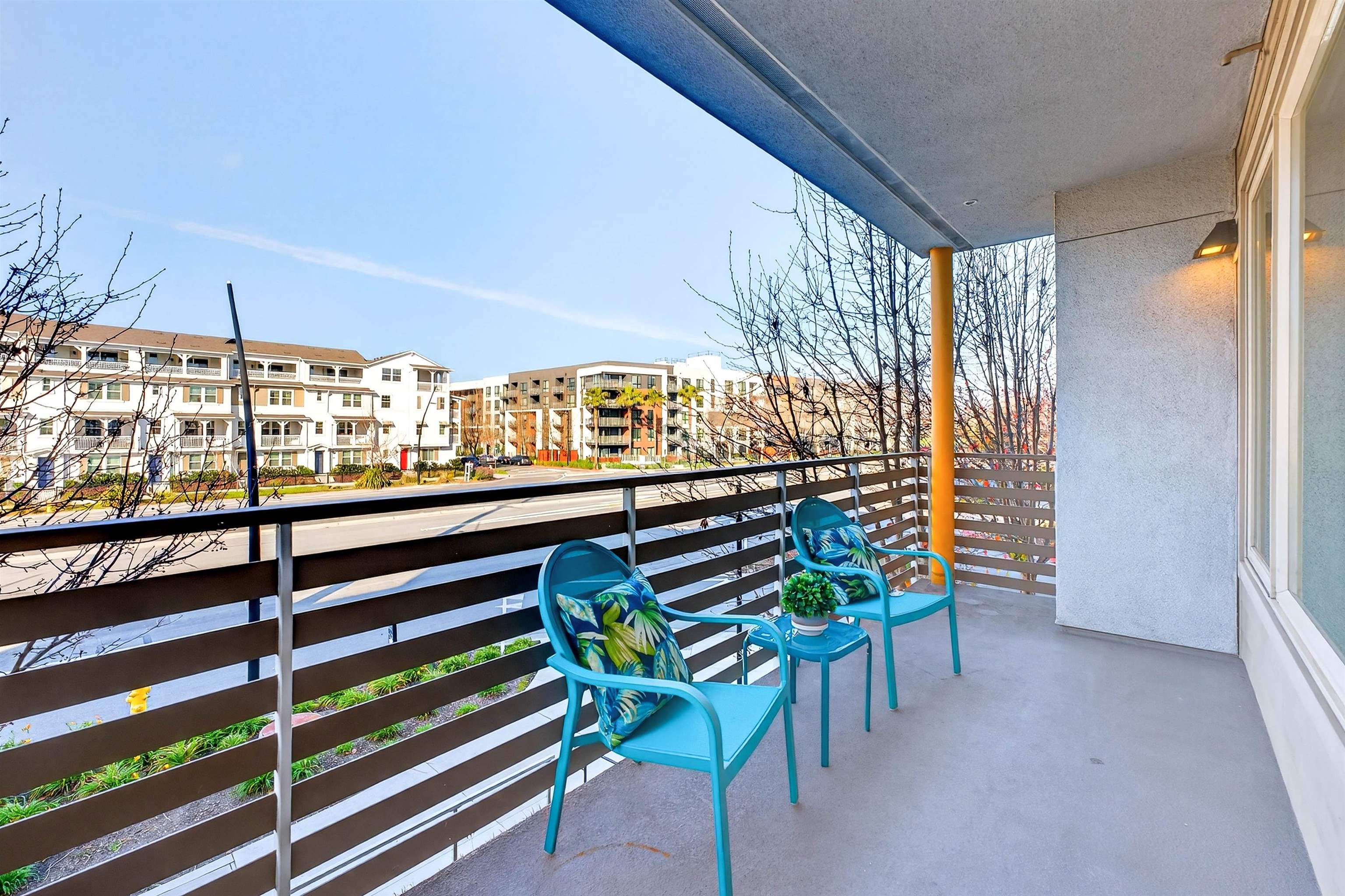 Detail Gallery Image 43 of 50 For 430 Montague Expy #20,  Milpitas,  CA 95035 - 3 Beds | 2/1 Baths