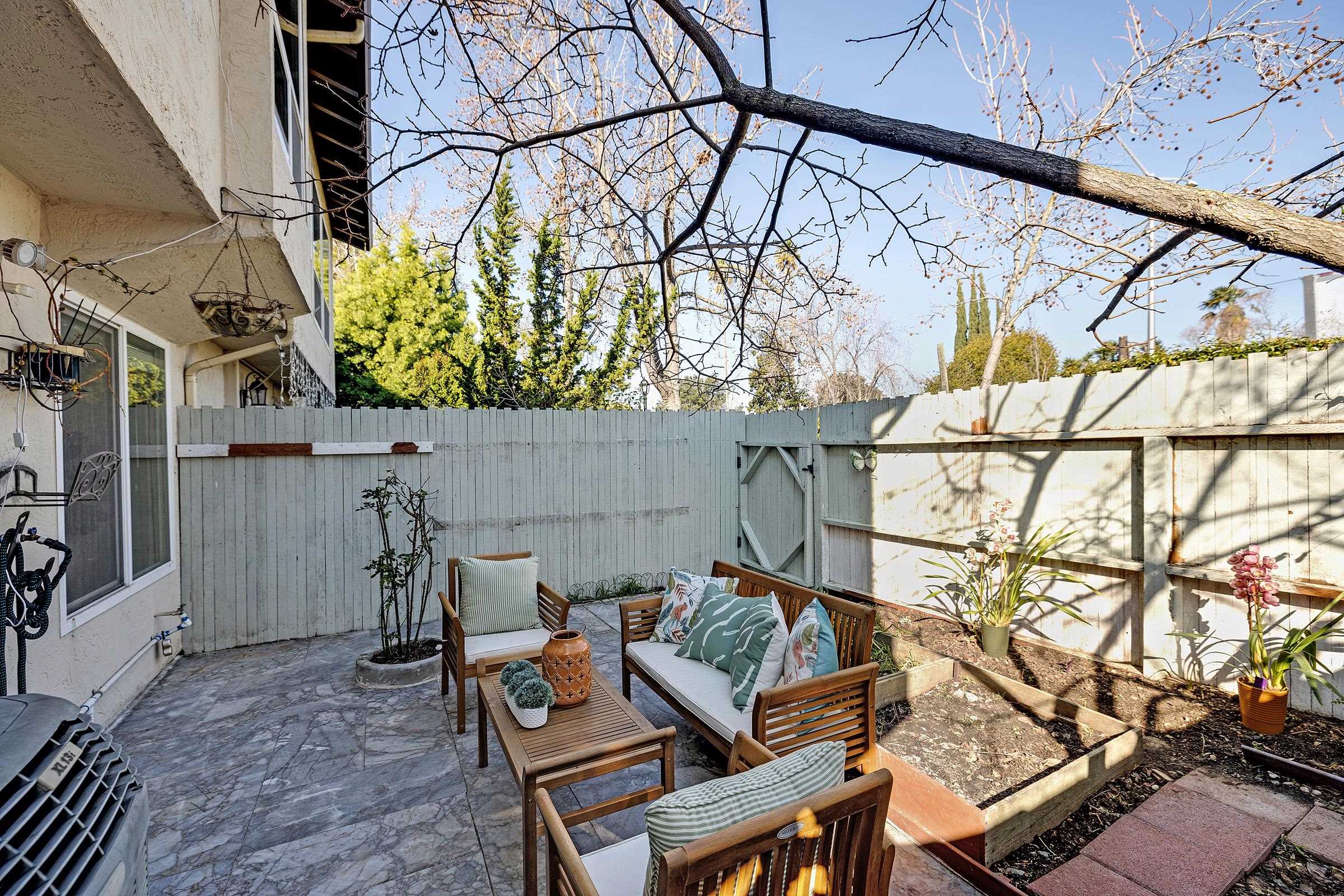 Detail Gallery Image 5 of 30 For 1901 Briscoe Ter, Fremont,  CA 94539 - 3 Beds | 2 Baths