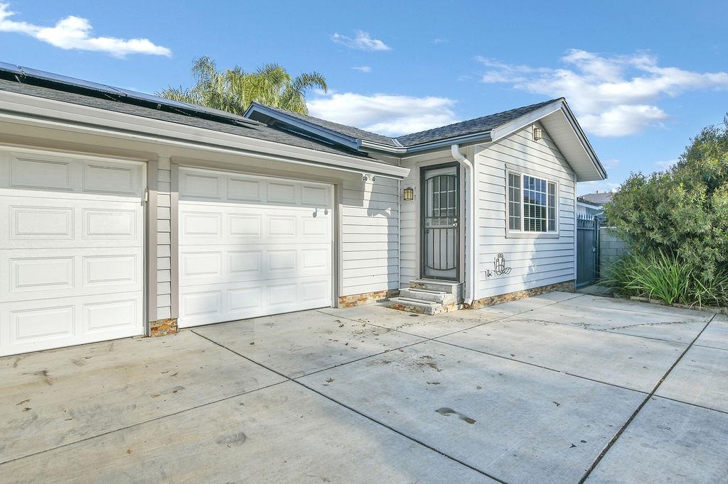 Detail Gallery Image 38 of 60 For 2033 Lucile Ave, Stockton,  CA 95209 - 5 Beds | 5 Baths