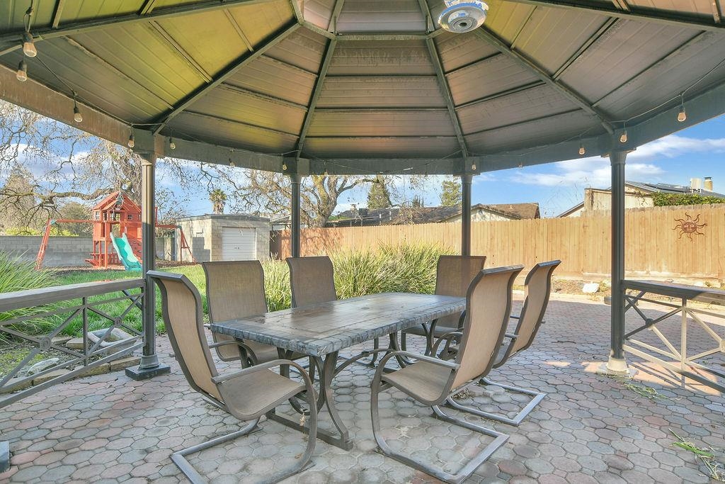 Detail Gallery Image 48 of 60 For 2033 Lucile Ave, Stockton,  CA 95209 - 5 Beds | 5 Baths