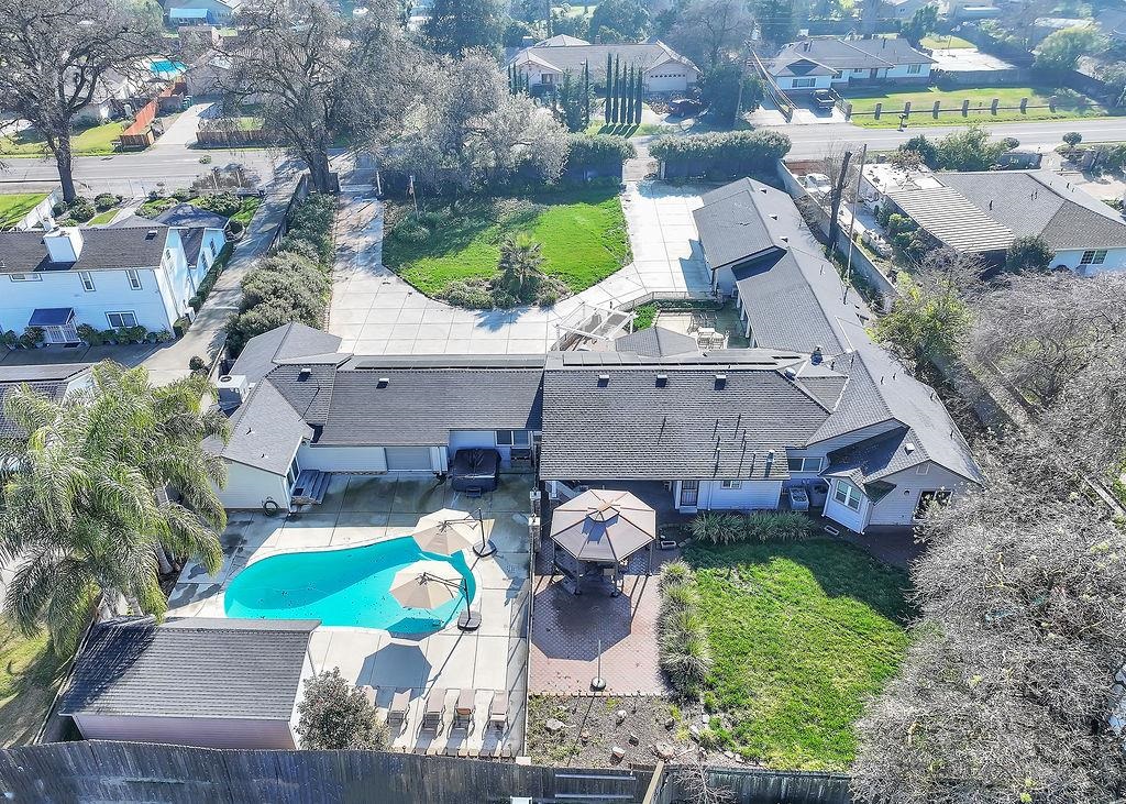 Detail Gallery Image 58 of 60 For 2033 Lucile Ave, Stockton,  CA 95209 - 5 Beds | 5 Baths