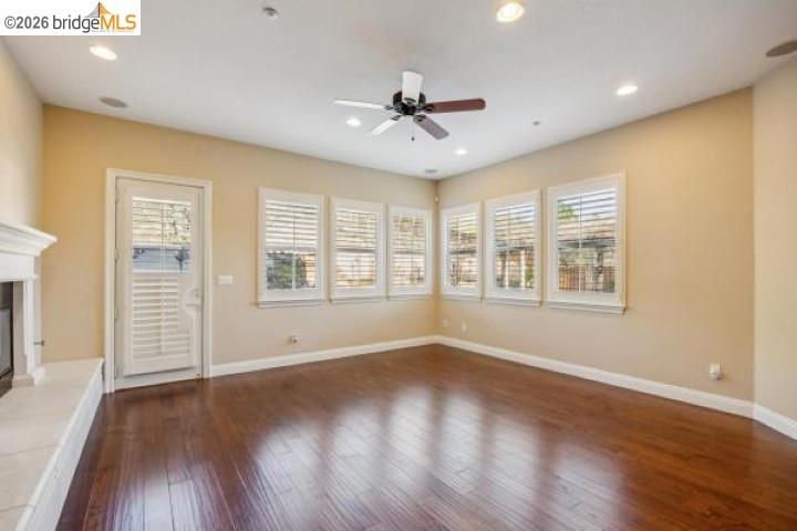 Detail Gallery Image 15 of 52 For 387 Golden Grass Dr, Alamo,  CA 94507 - 4 Beds | 4/1 Baths