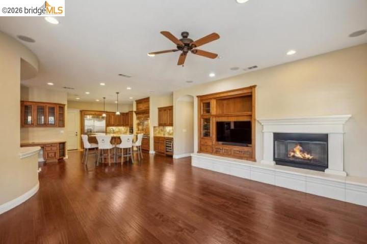 Detail Gallery Image 16 of 52 For 387 Golden Grass Dr, Alamo,  CA 94507 - 4 Beds | 4/1 Baths