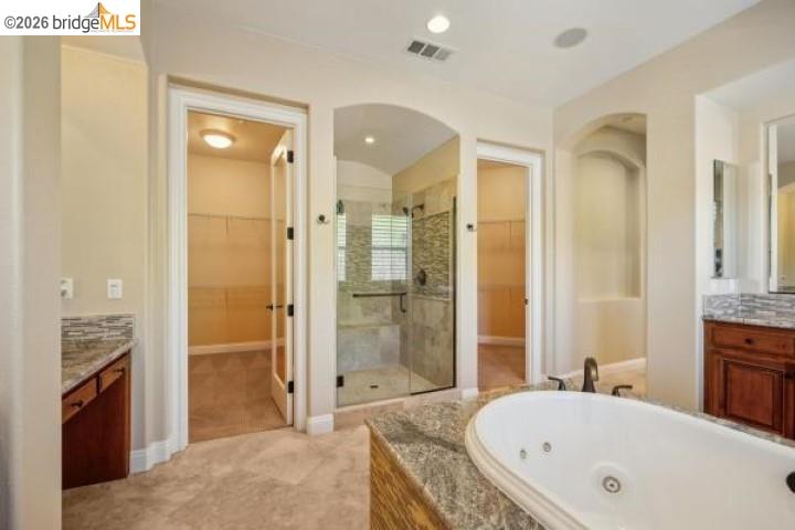 Detail Gallery Image 28 of 52 For 387 Golden Grass Dr, Alamo,  CA 94507 - 4 Beds | 4/1 Baths