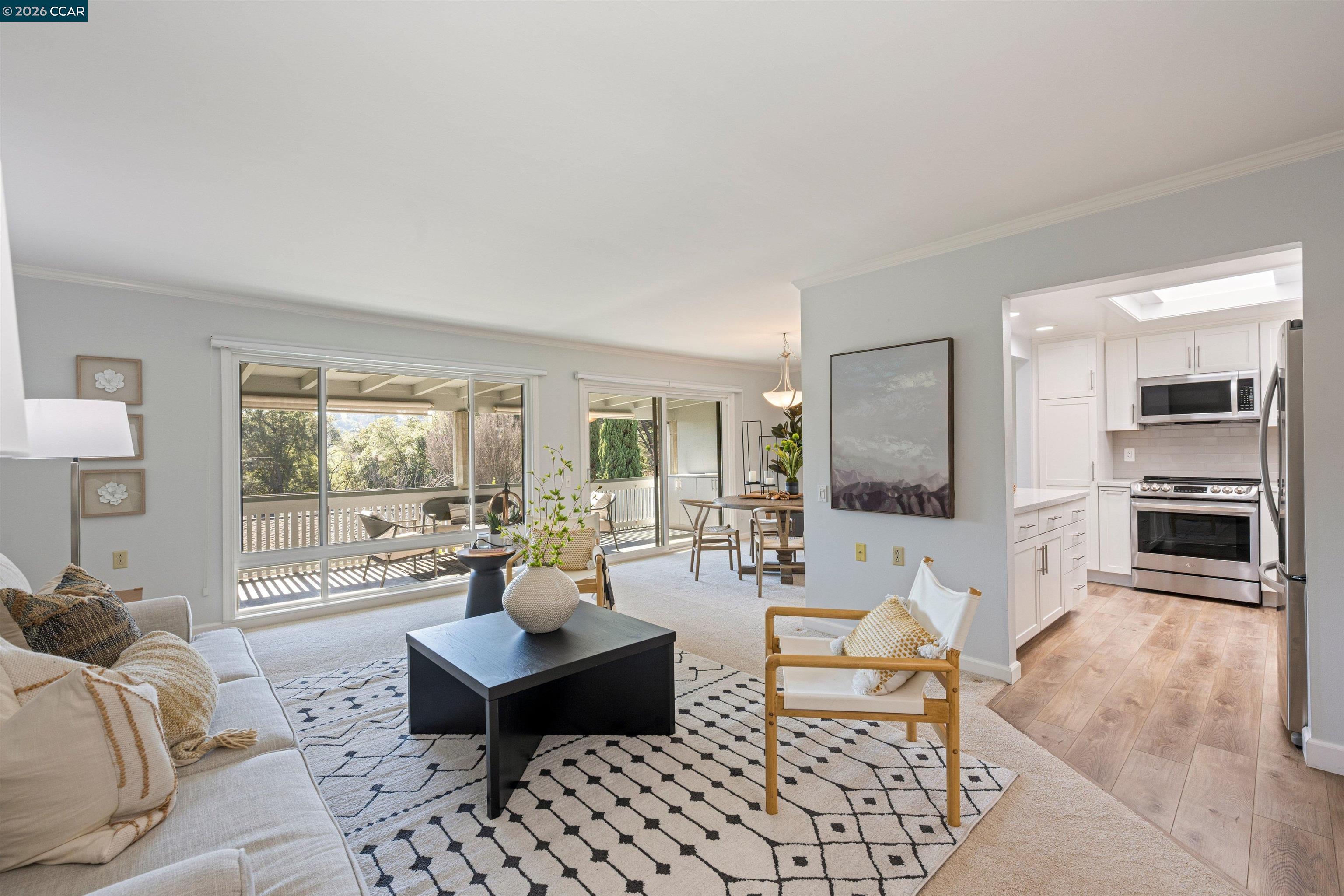 Photo #3: 41121430 Listing: Photo #3