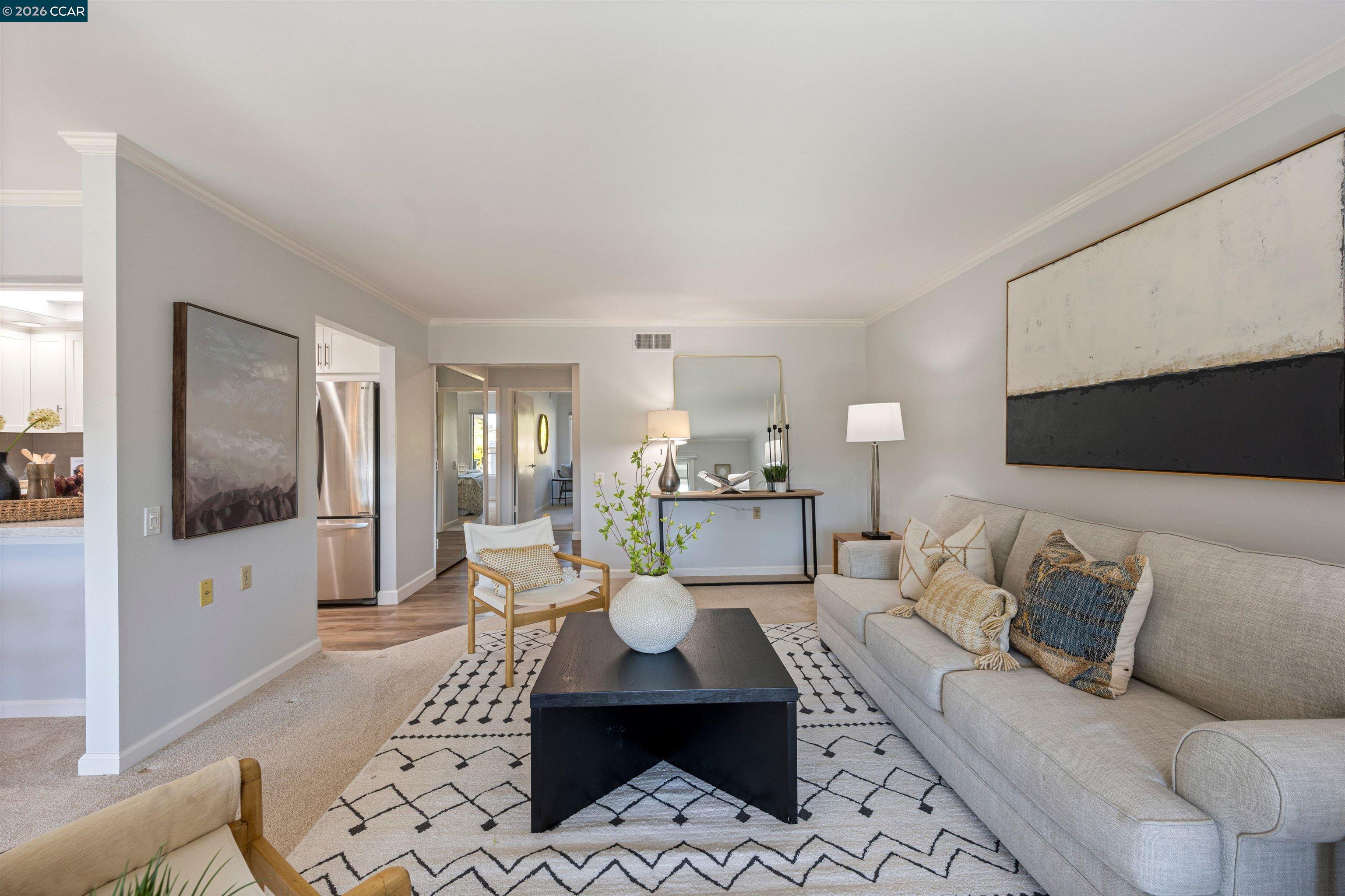 Photo #5: 41121430 Listing: Photo #5