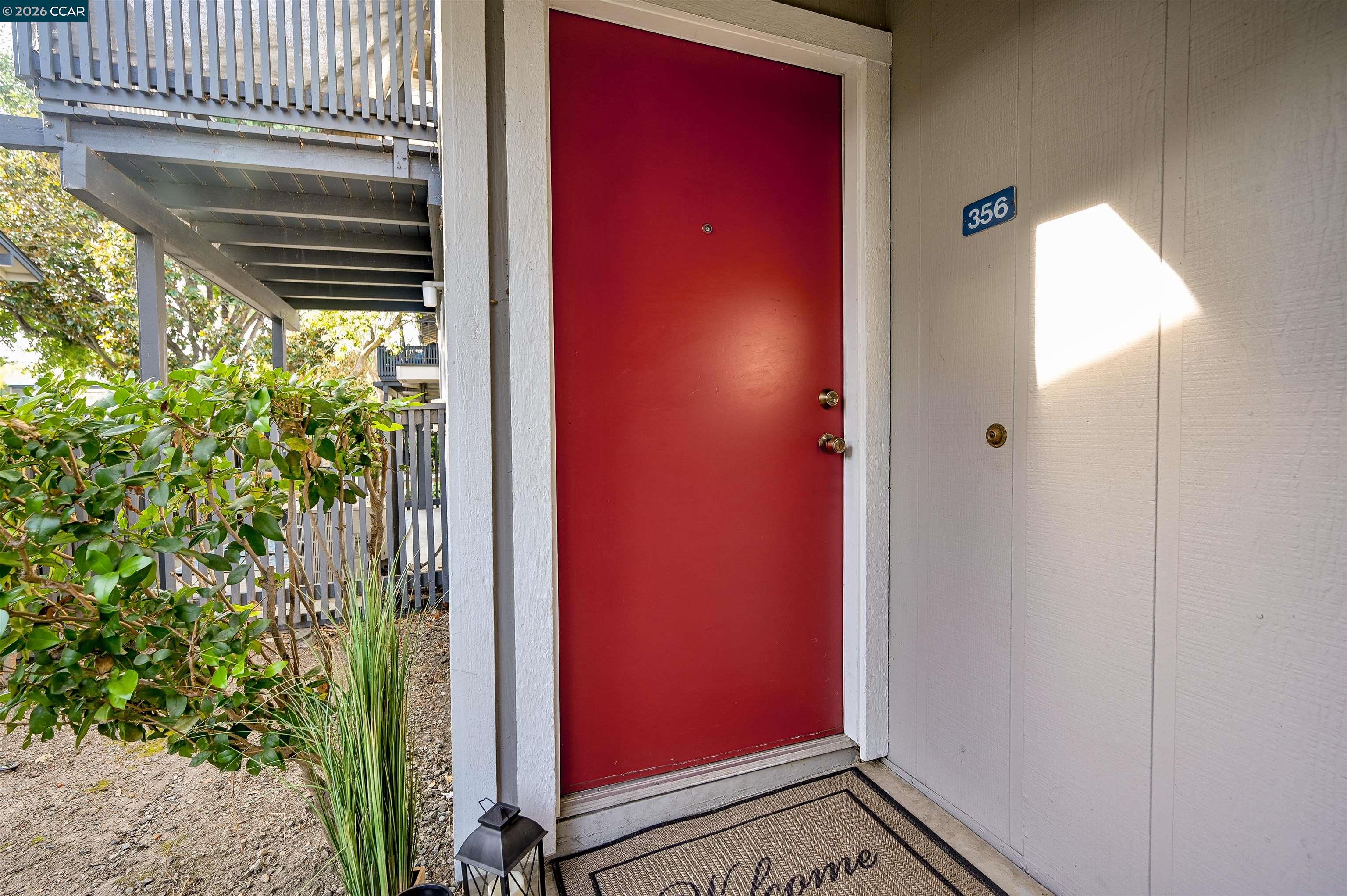 Photo #2: 41121439 Listing: Photo #2