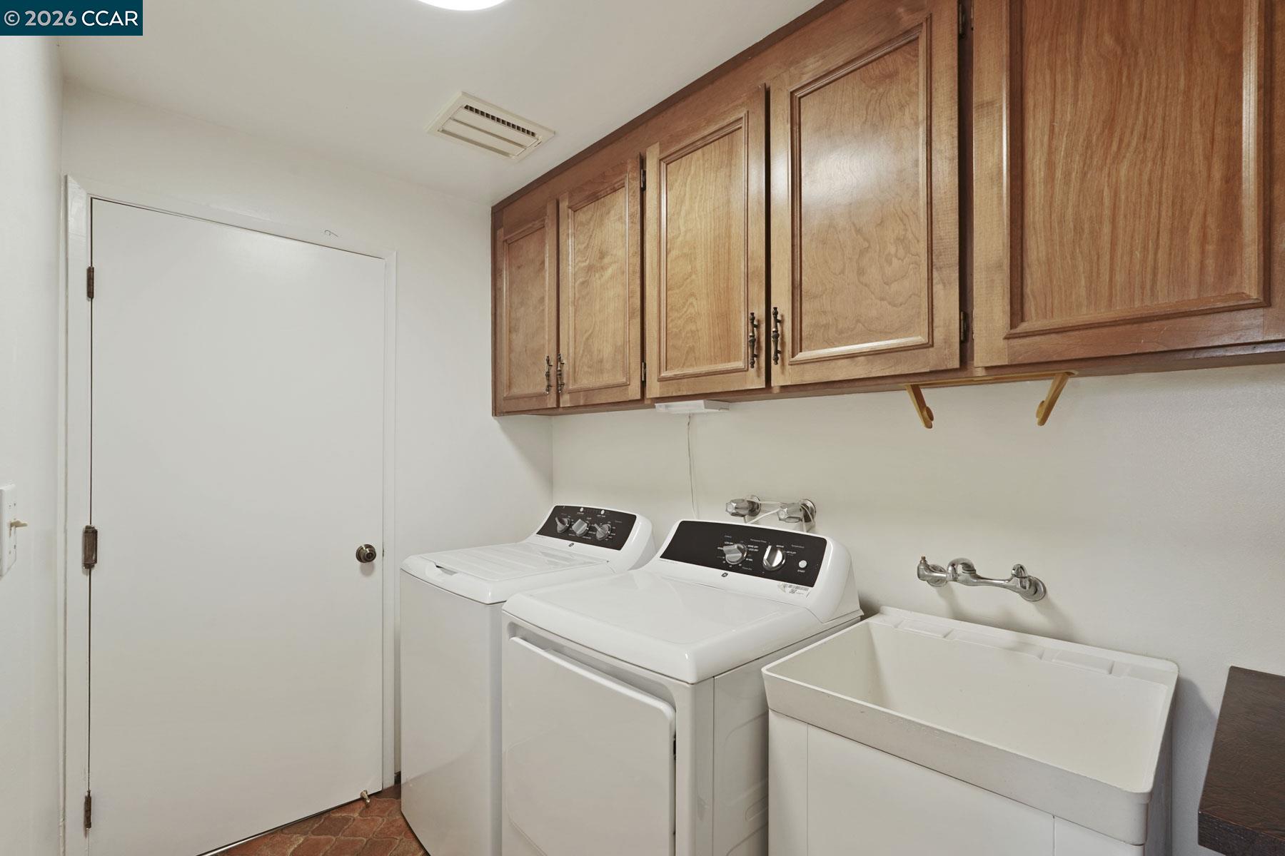 Photo #17: 41121446 Listing: Photo #17