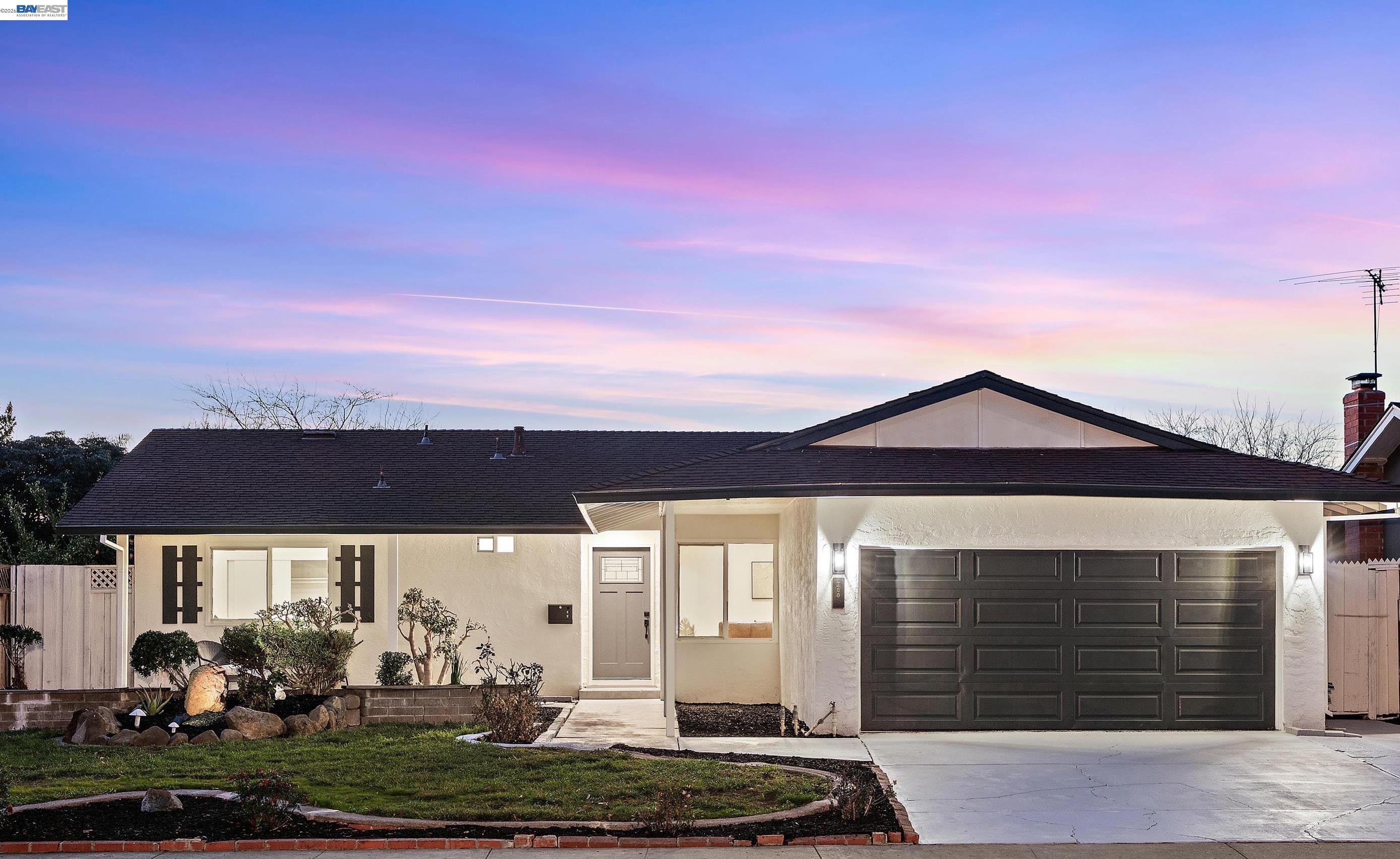 Front Image Thumbnail for BE41121449