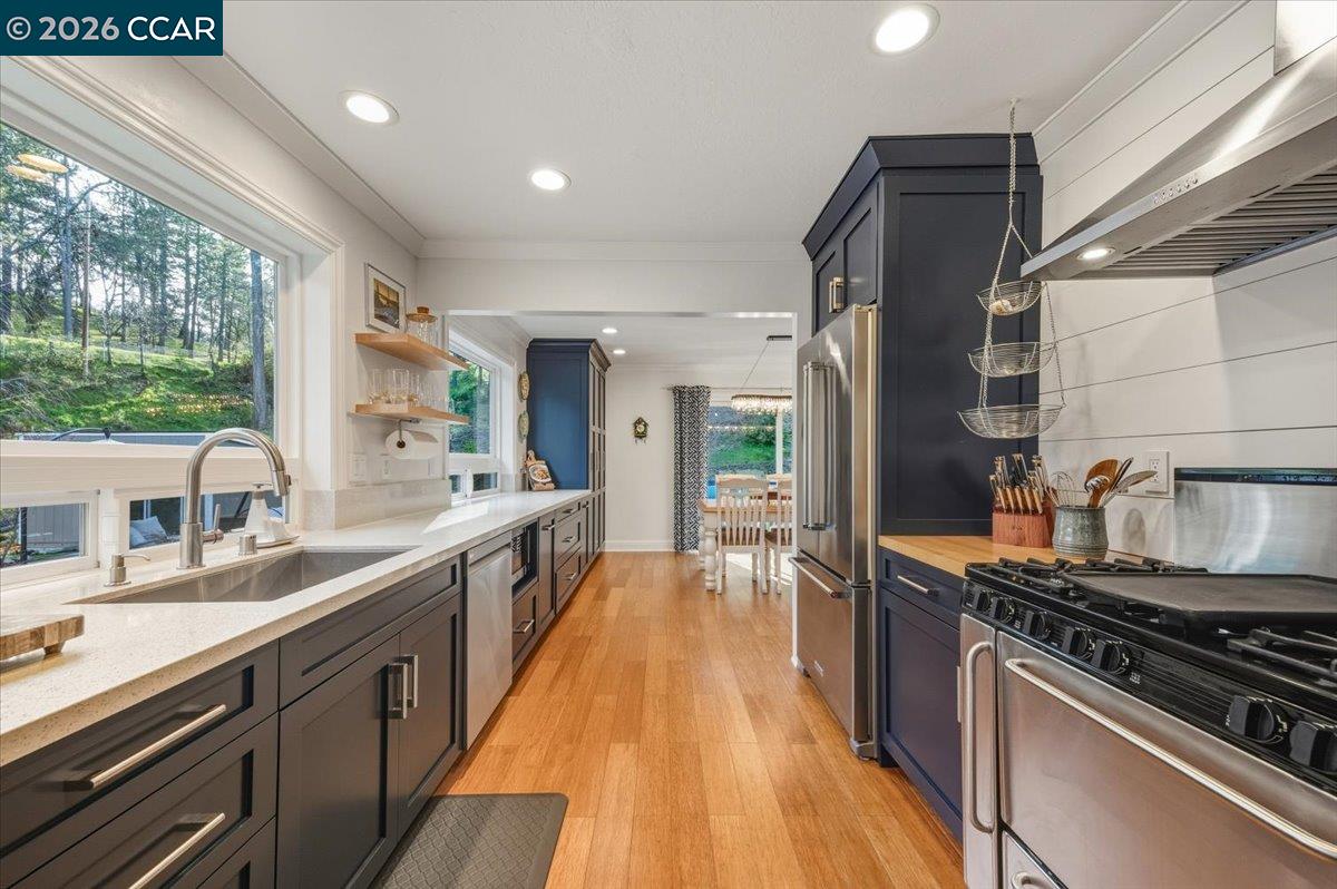 Detail Gallery Image 11 of 50 For 20824 Chaparral Cir, Penn Valley,  CA 95946 - 5 Beds | 4 Baths