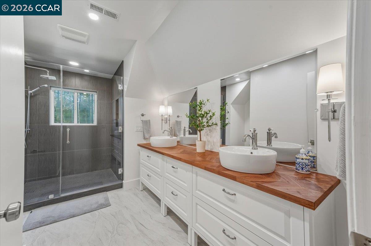 Detail Gallery Image 23 of 50 For 20824 Chaparral Cir, Penn Valley,  CA 95946 - 5 Beds | 4 Baths