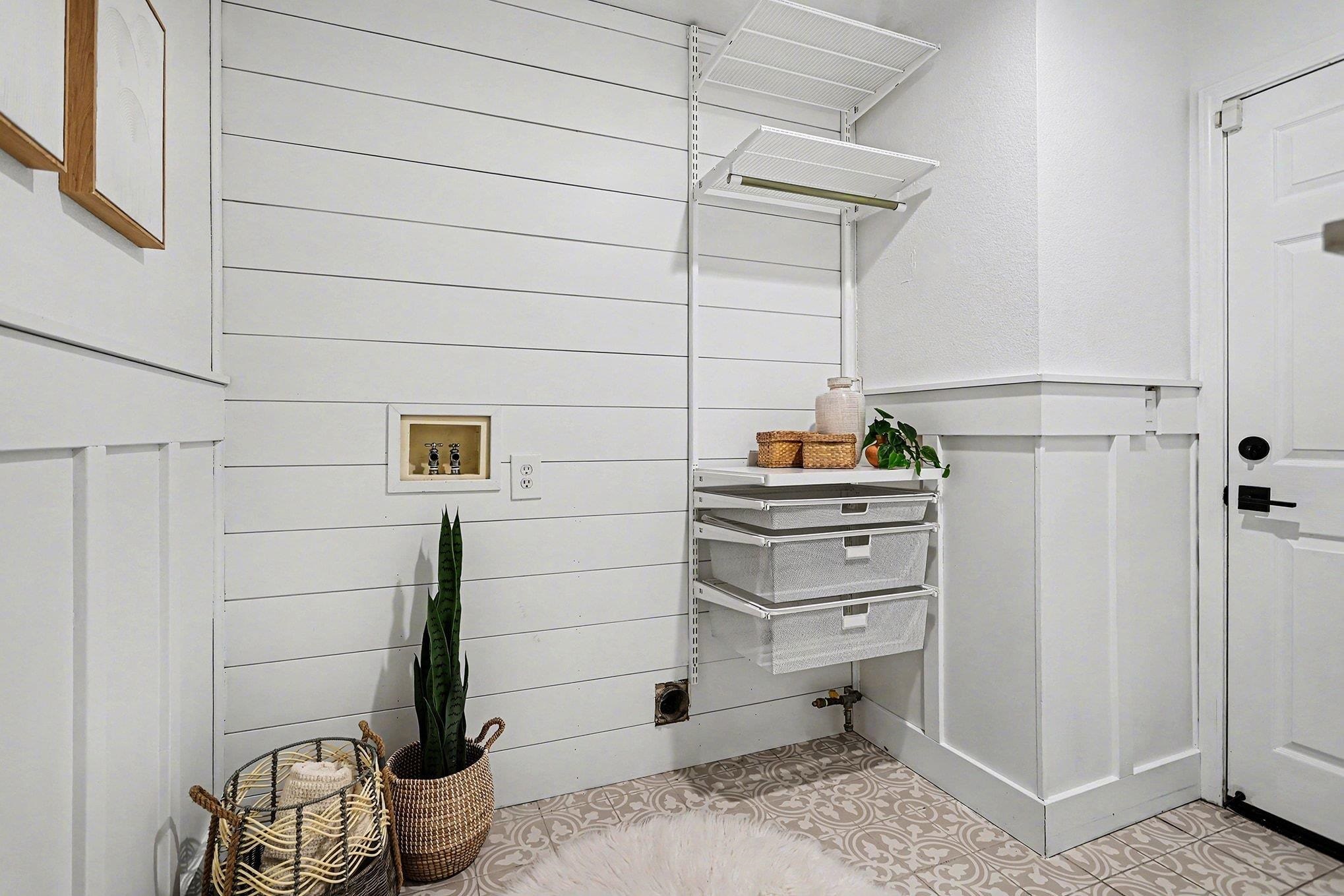 Detail Gallery Image 13 of 30 For 2013 Hedge Avenue, Brentwood,  CA 94513 - 3 Beds | 2/1 Baths