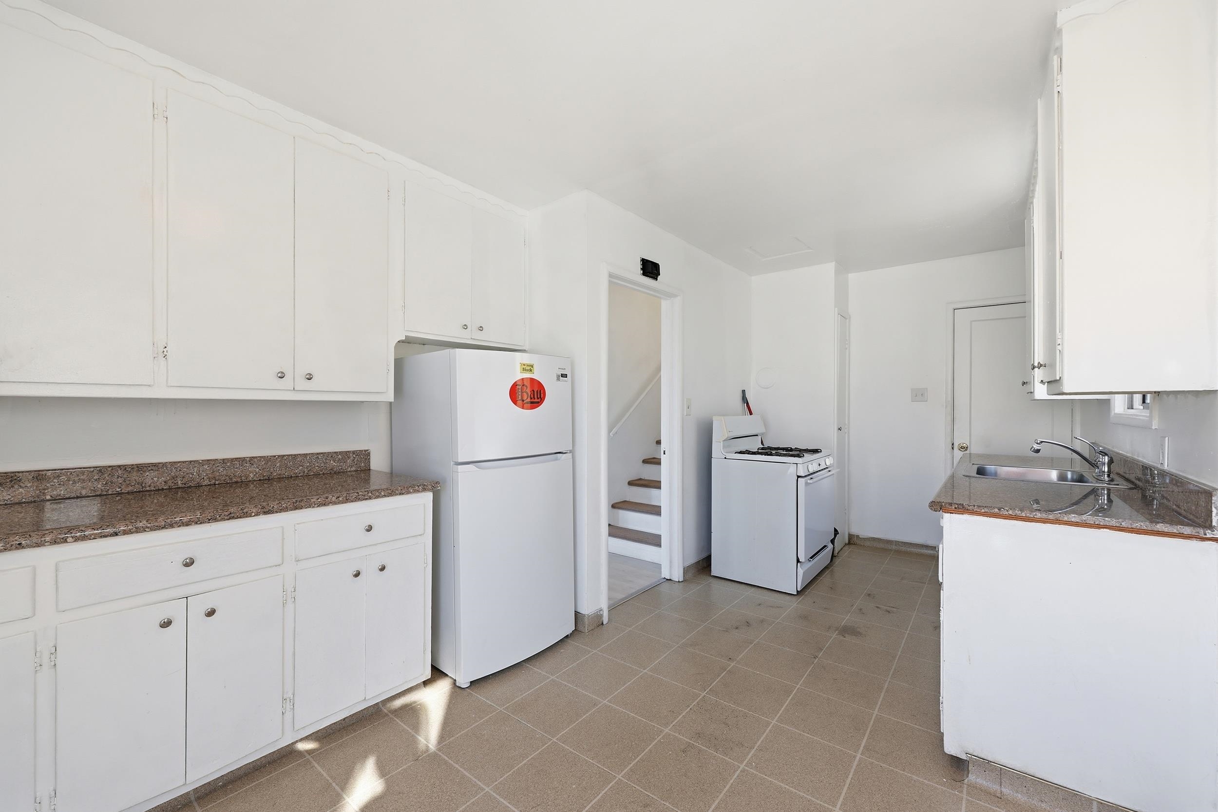 Detail Gallery Image 6 of 20 For 1442 92nd Avenue, Oakland,  CA 94603 - – Beds | – Baths