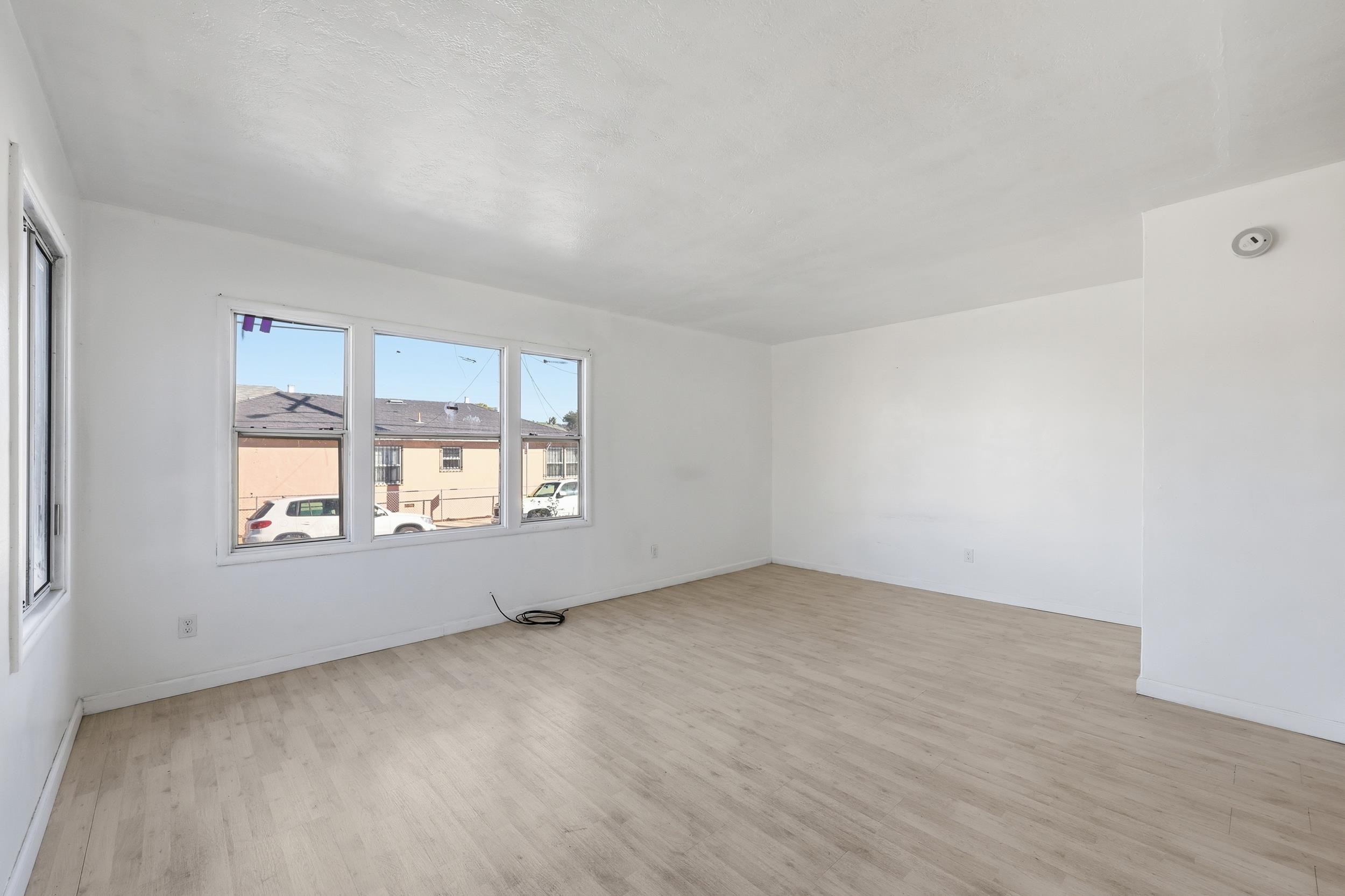 Detail Gallery Image 8 of 20 For 1442 92nd Avenue, Oakland,  CA 94603 - – Beds | – Baths