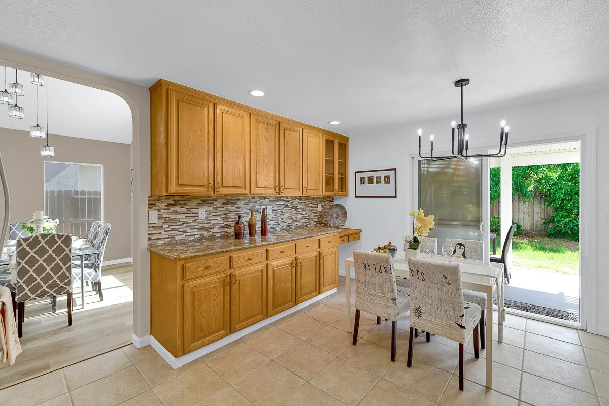 Detail Gallery Image 14 of 60 For 723 Ann Gabriel Ln, Tracy,  CA 95377 - 5 Beds | 3 Baths