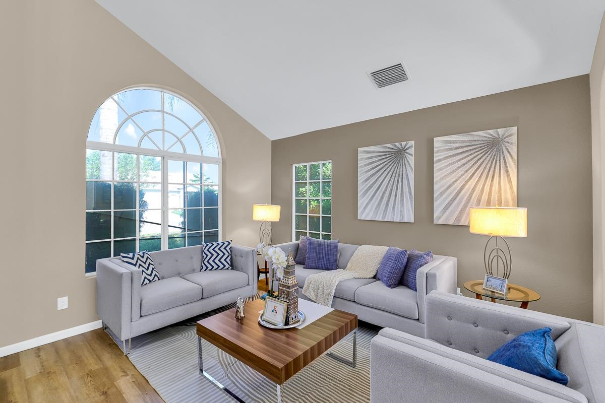 Detail Gallery Image 7 of 60 For 723 Ann Gabriel Ln, Tracy,  CA 95377 - 5 Beds | 3 Baths