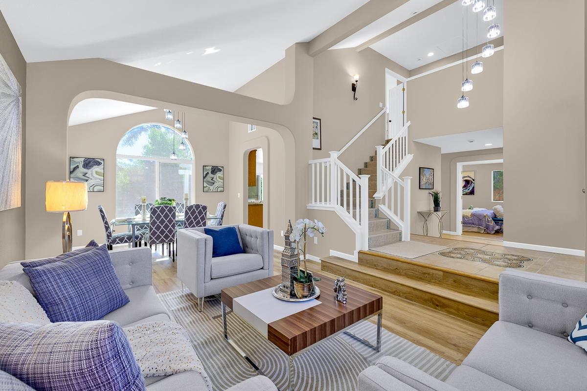 Detail Gallery Image 8 of 60 For 723 Ann Gabriel Ln, Tracy,  CA 95377 - 5 Beds | 3 Baths